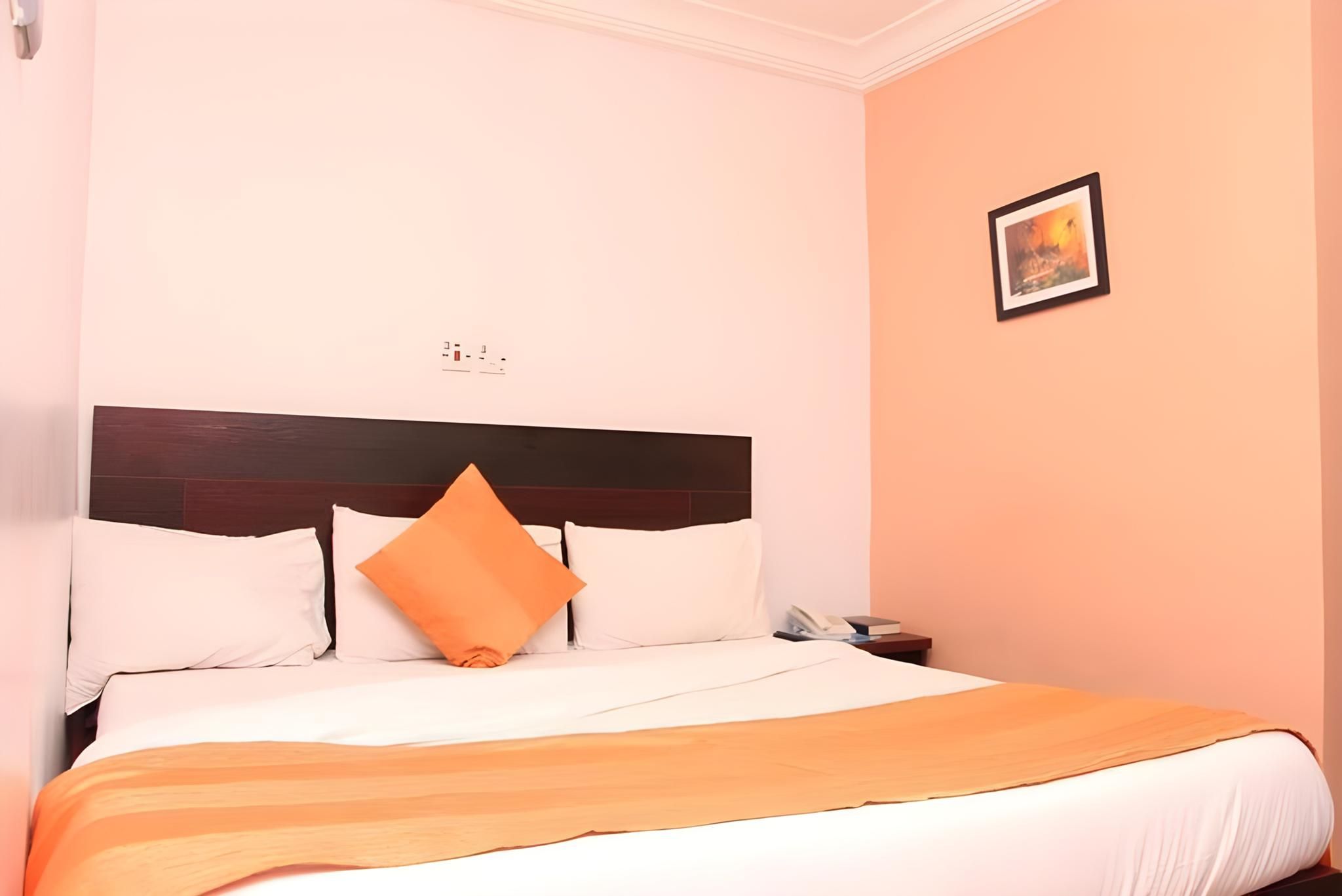 Dayspring Hotel Royal Room 2