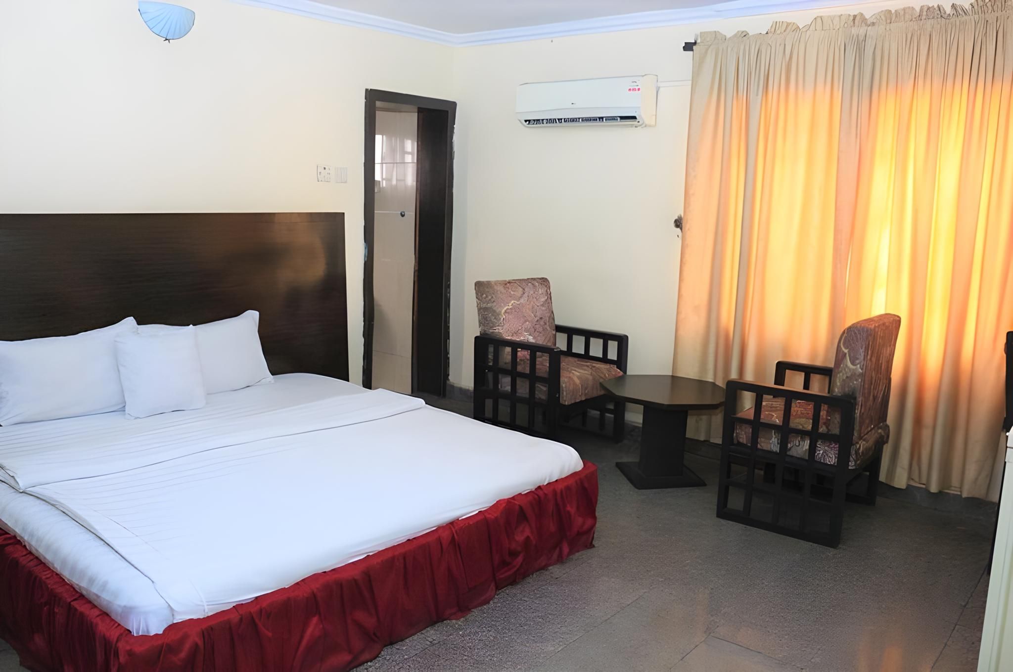 Executive Room