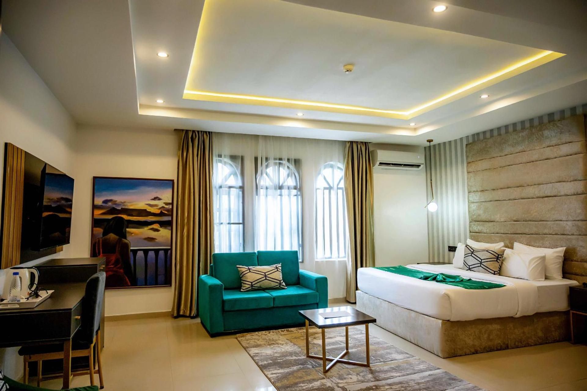Superior Suite