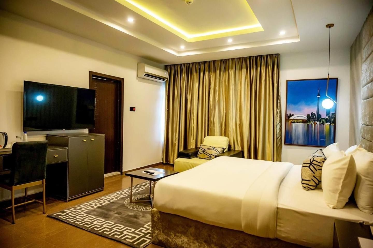 Junior Suite
