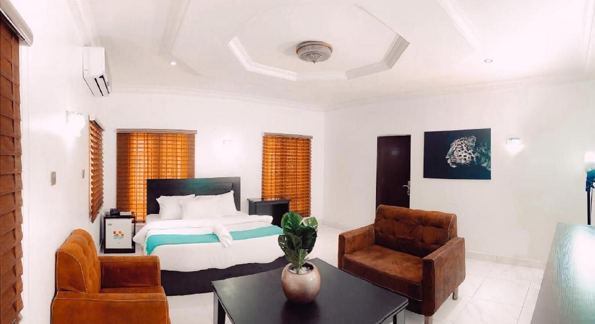 Platinum Room