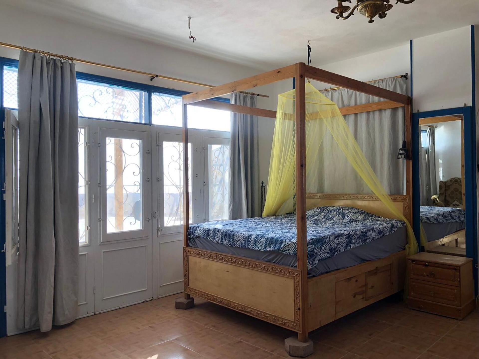 Studio with Balcony