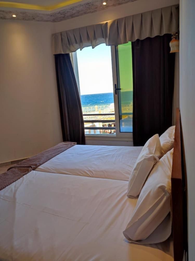Triple Room with View
