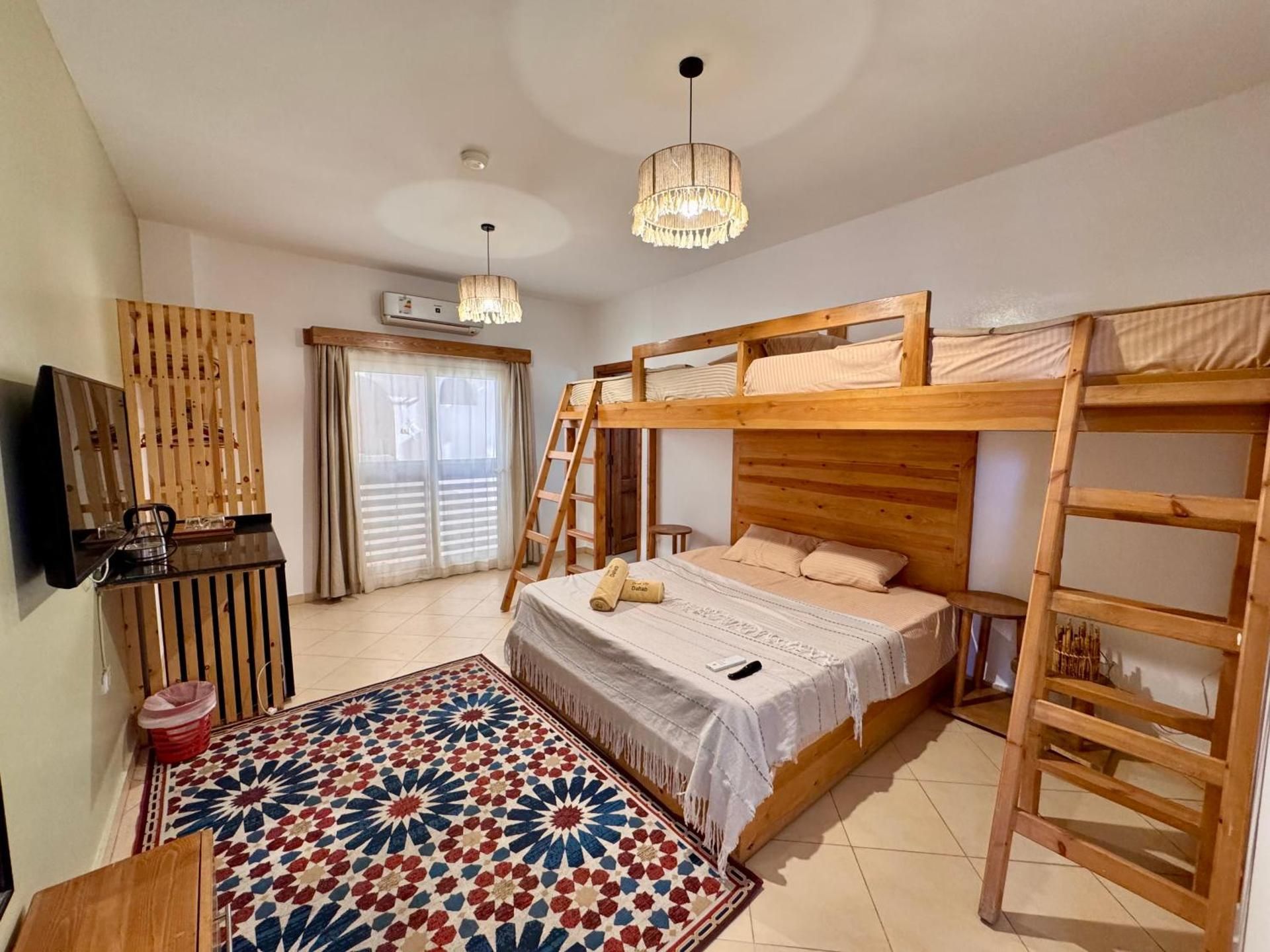 Ocean Life Dahab Quadruple Room