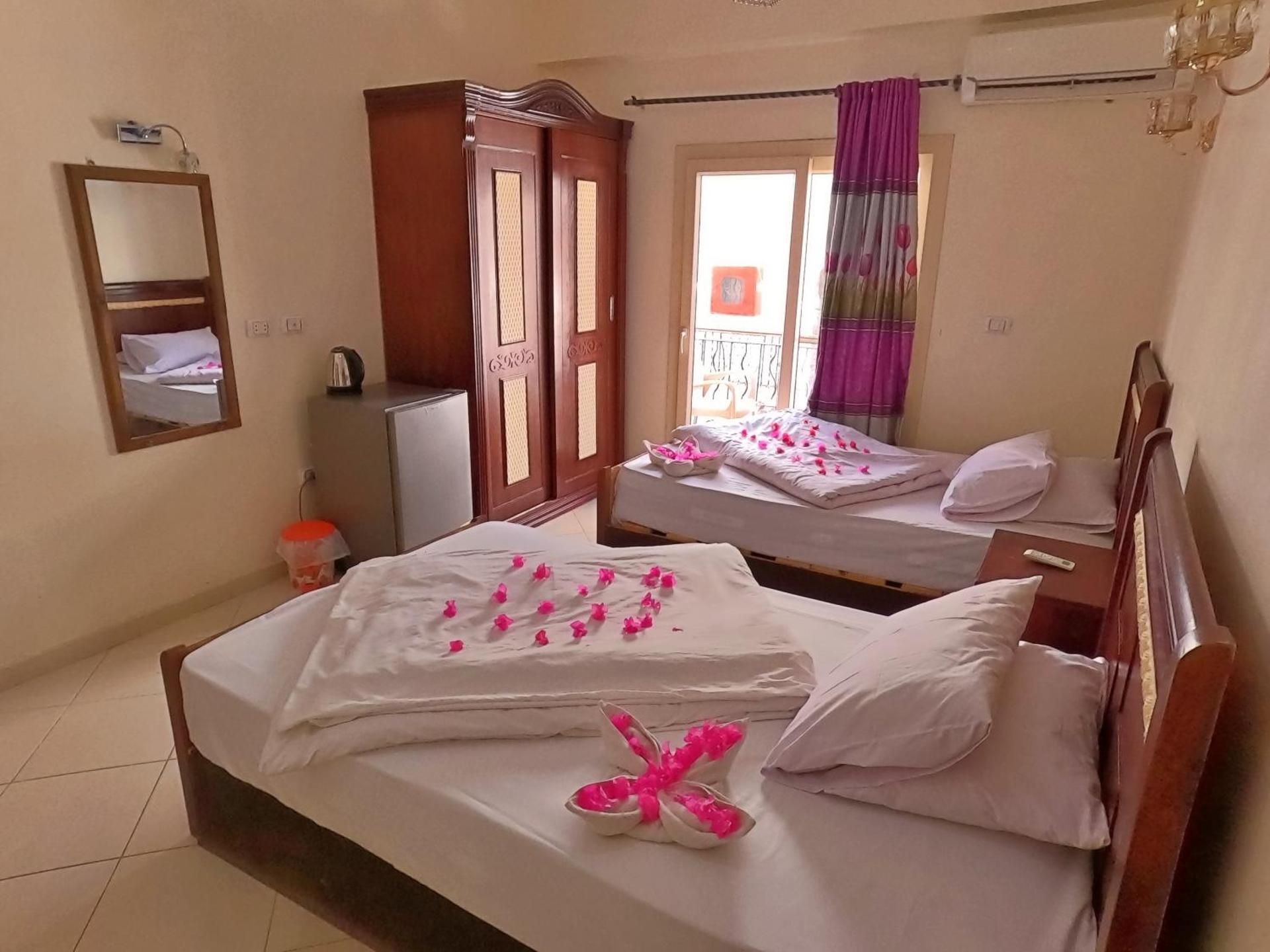 Dahab Bay hotel Deluxe Double Room (2 Adults + 1 Child) 2