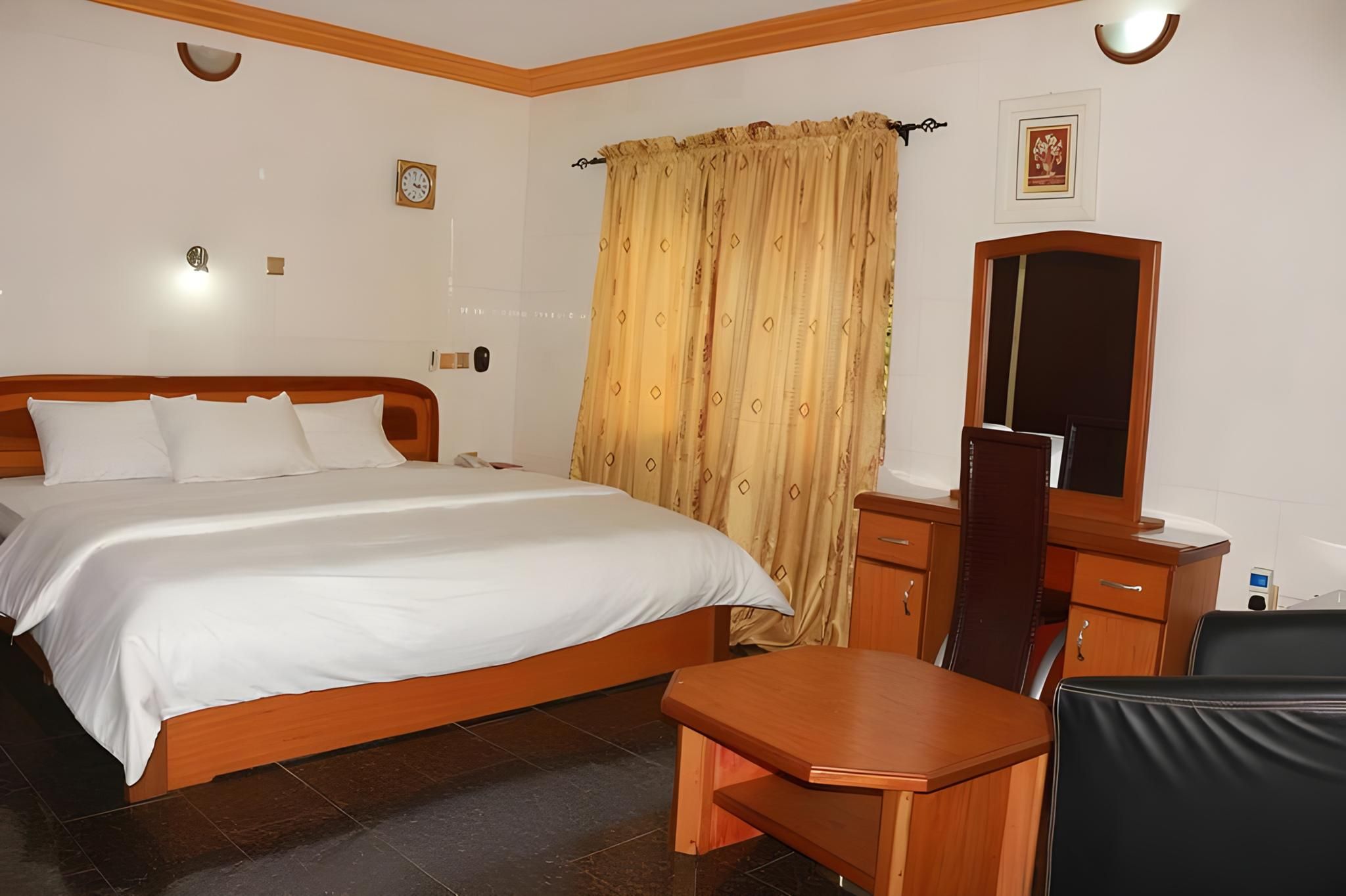 Cute Villa Hotel and Suites VIP Room 2