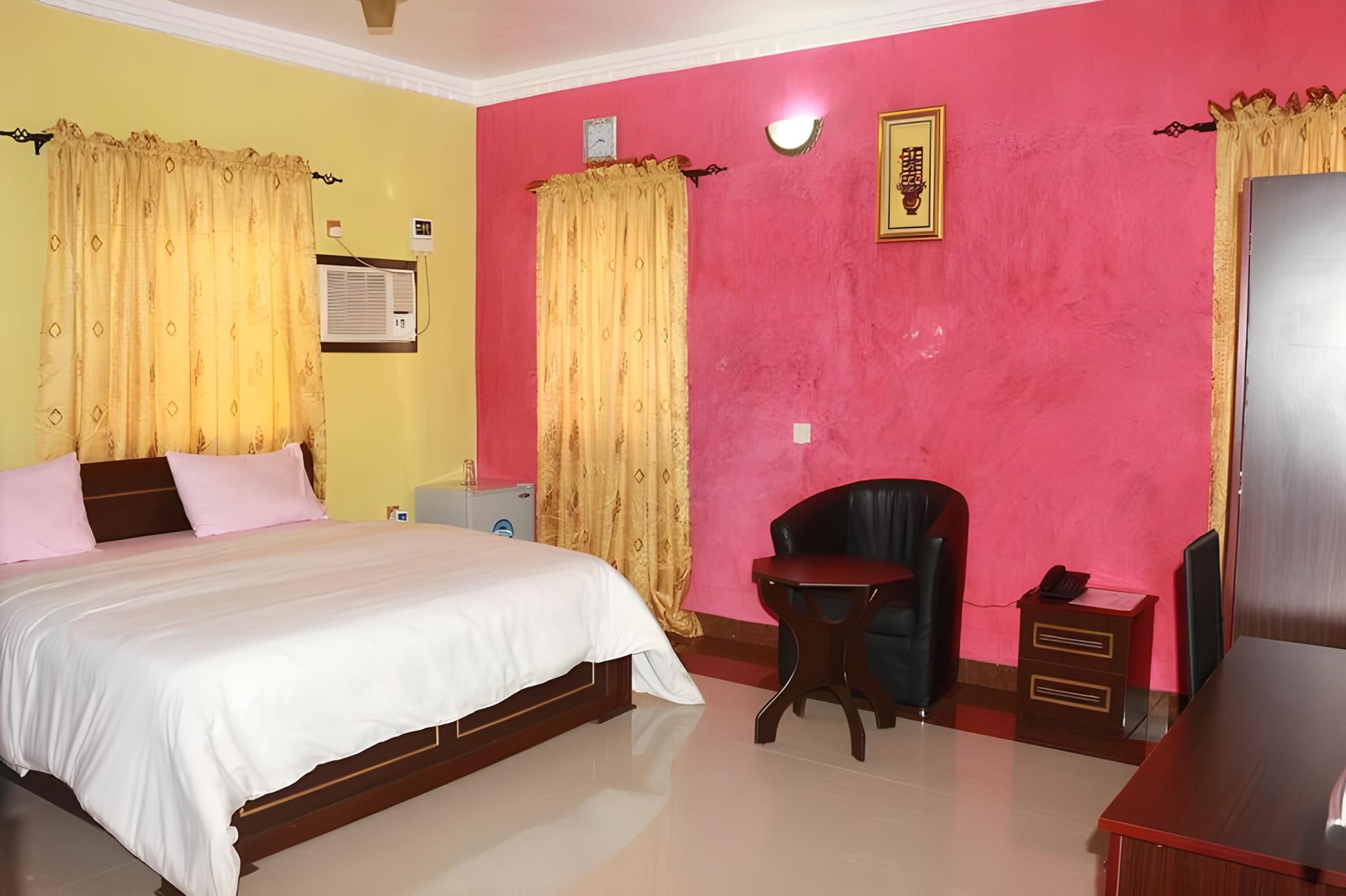 Diplomatic Room