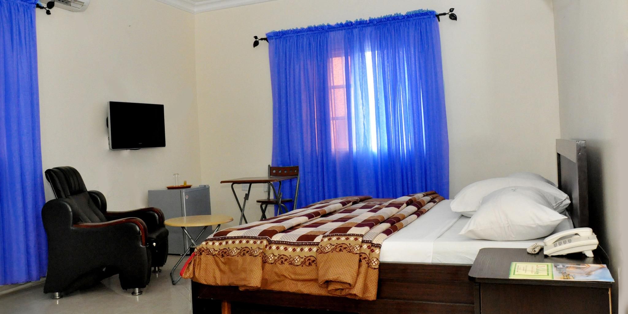 De-Castle Luxury Home Standard Room