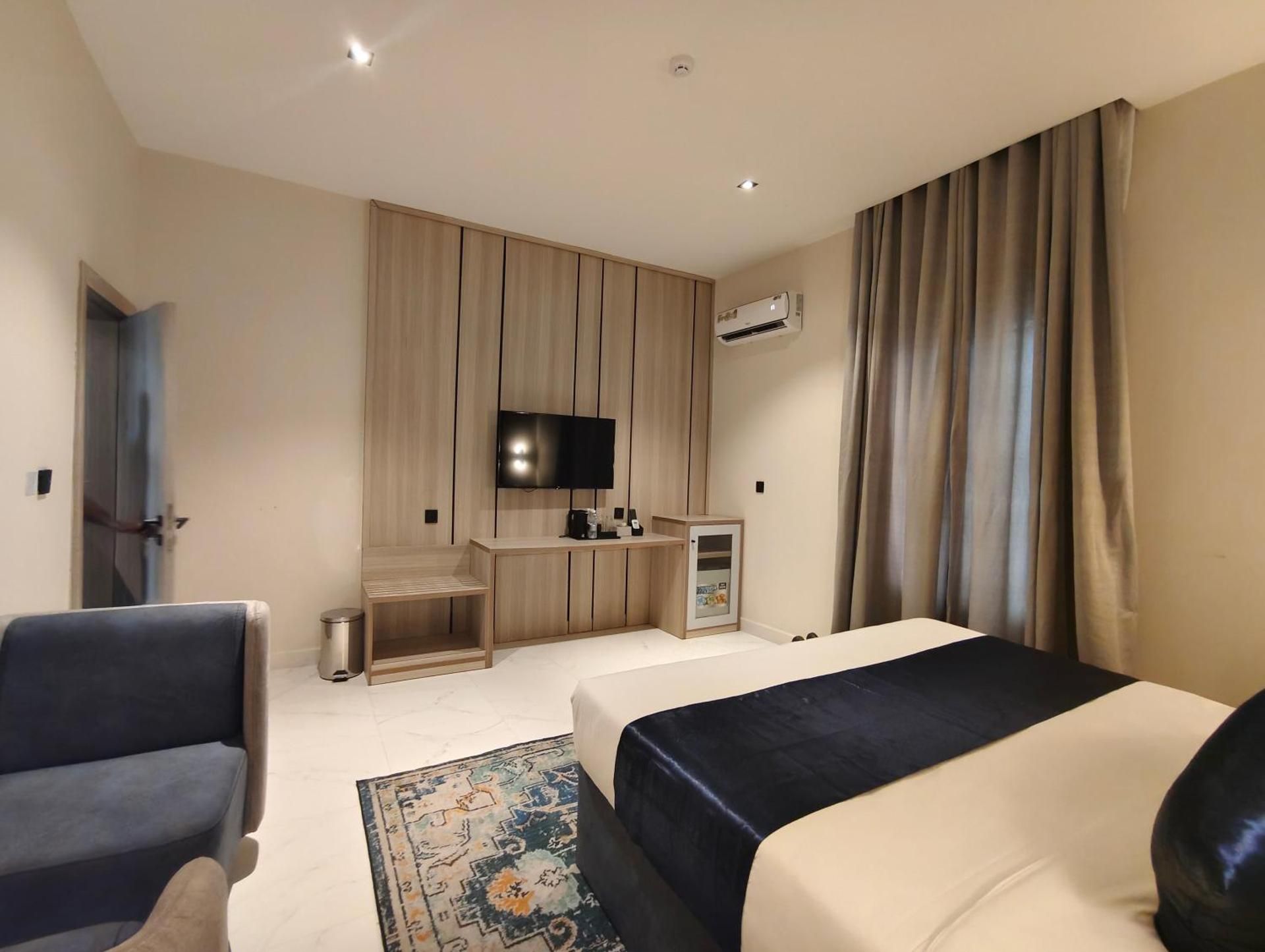 King Suite with Balcony