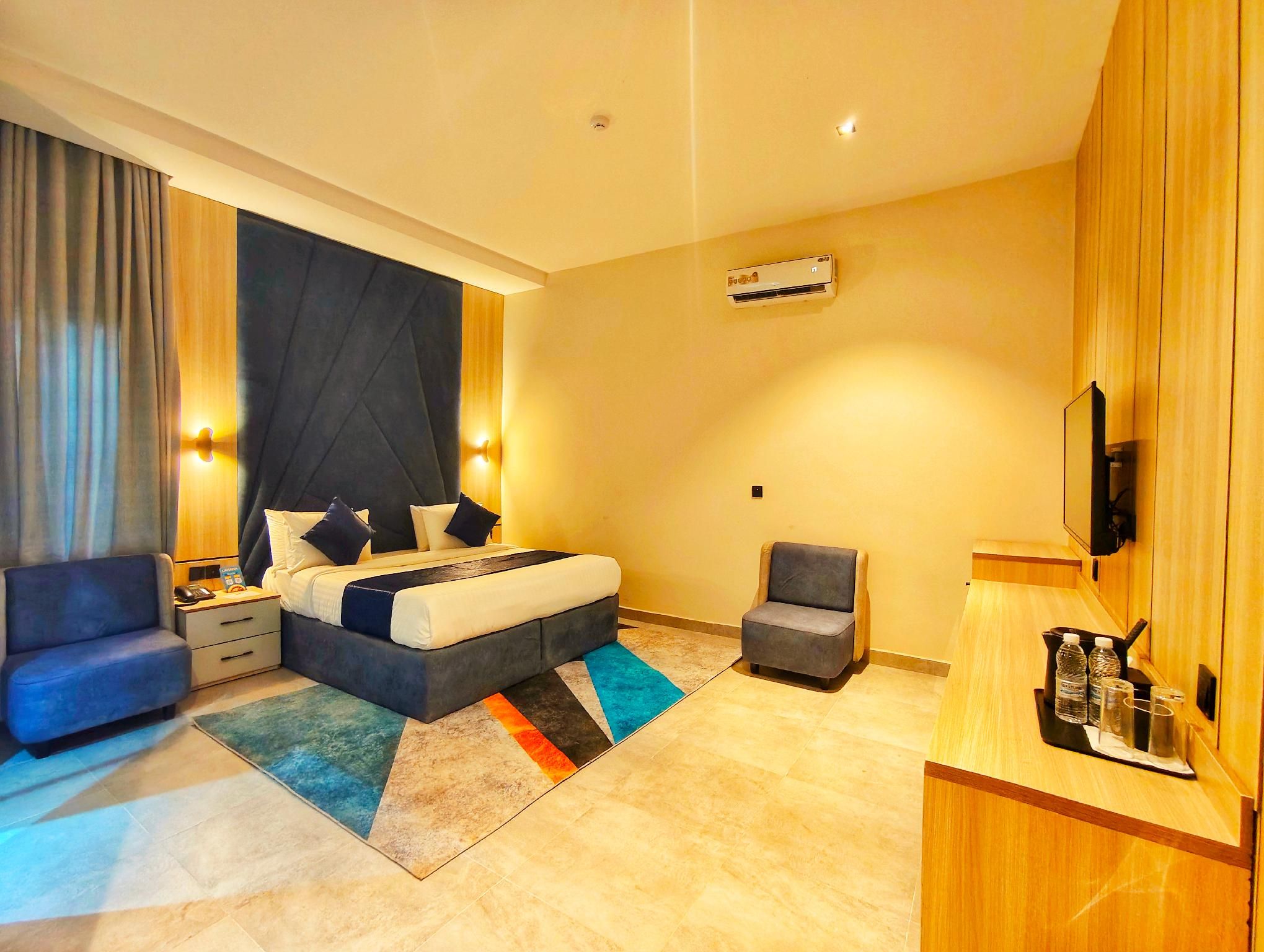 King Suite