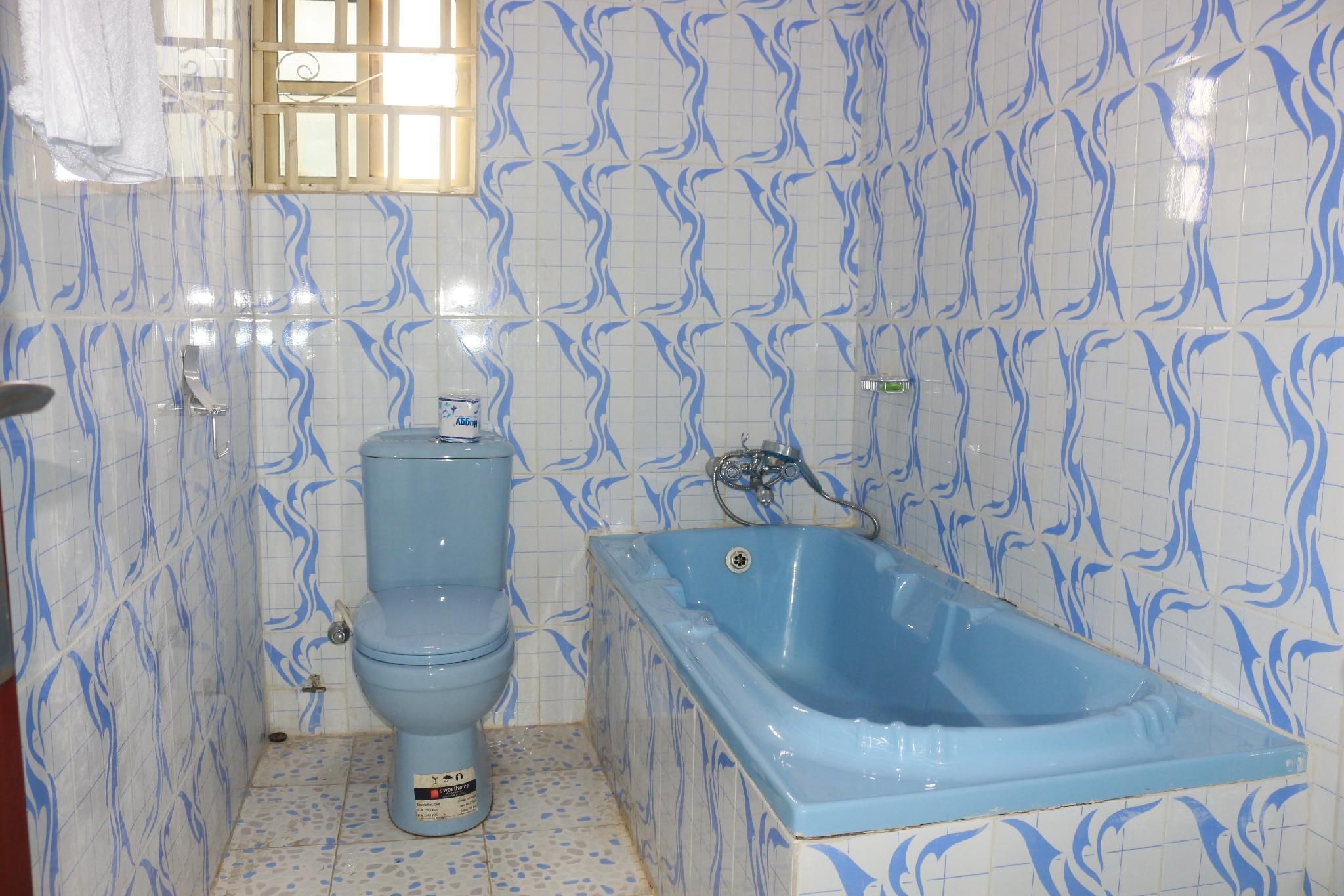 EMROSY HOTELS Royal Suite 2