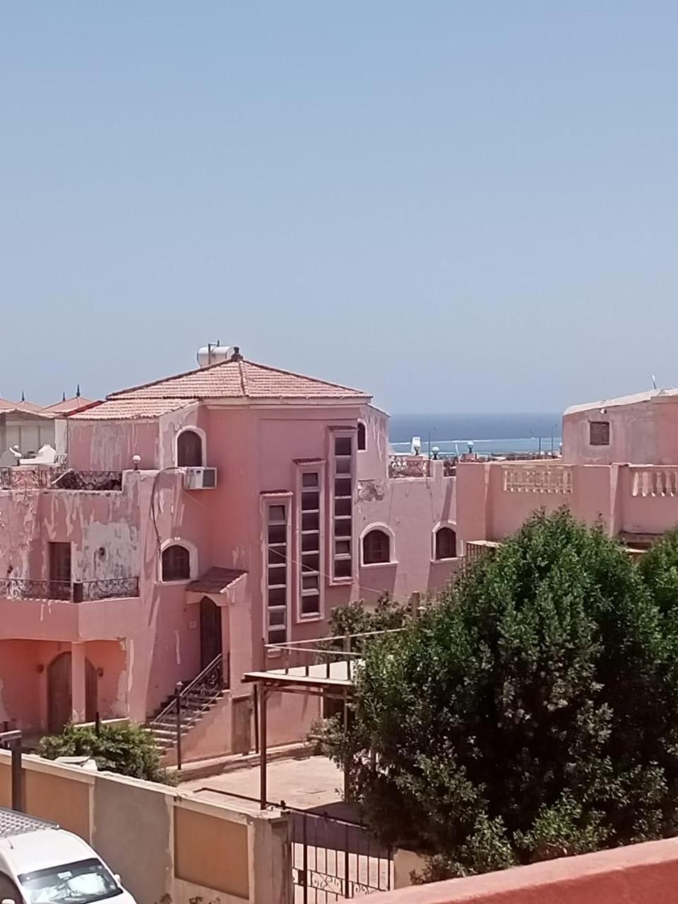 Luxury sea-view flat