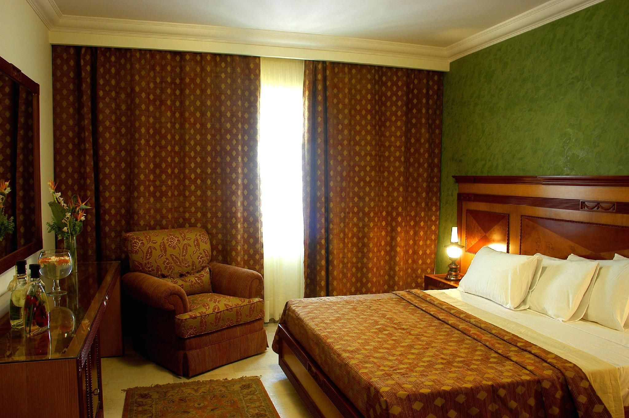 Double Deluxe Room