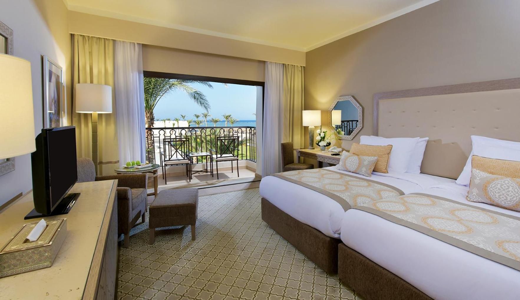 Superior Room Side Sea View