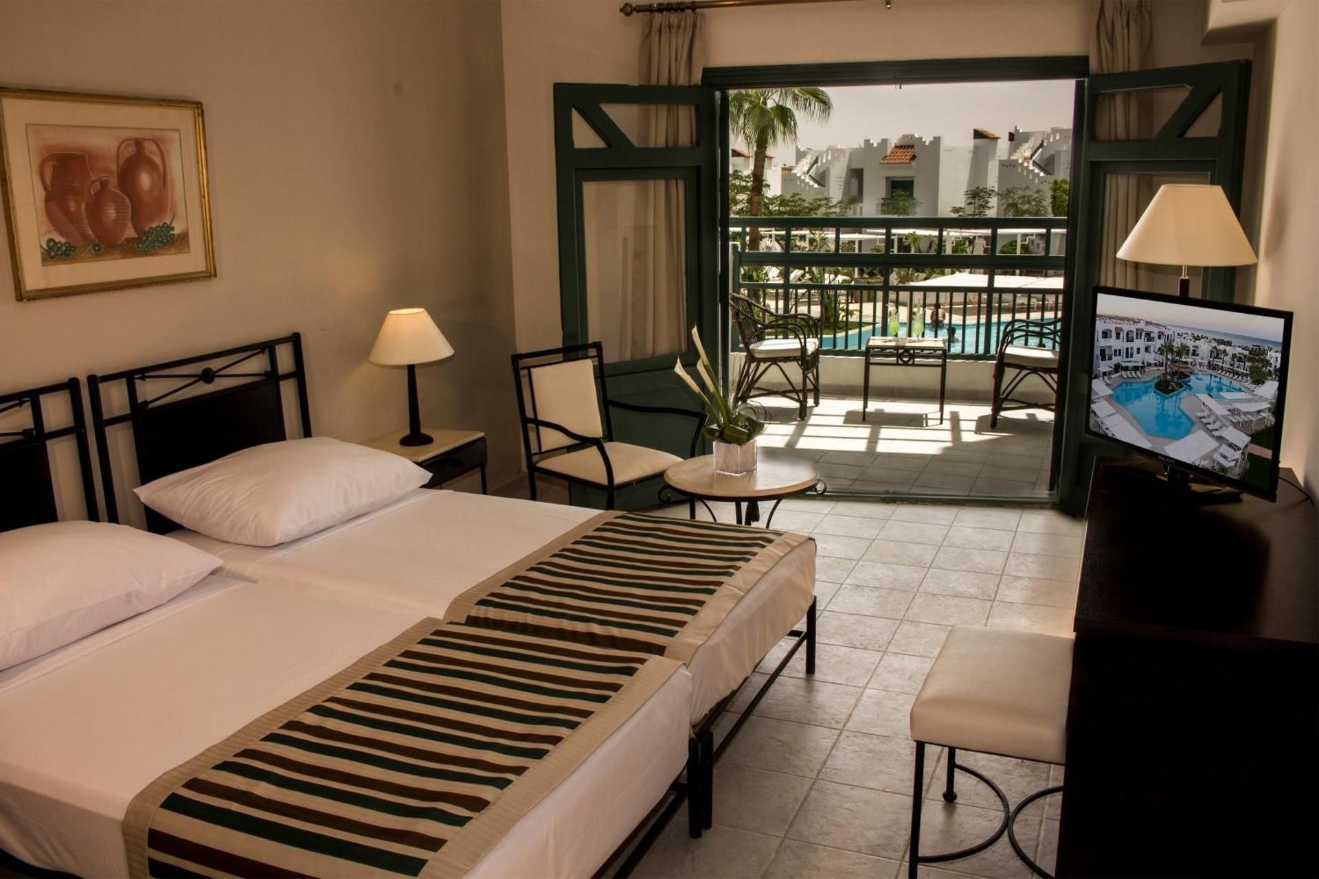 Standard Pool View Double Room
