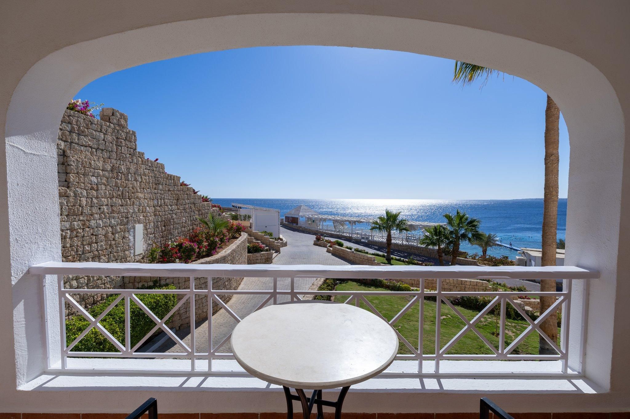 1 King Standard Seafront Balcony