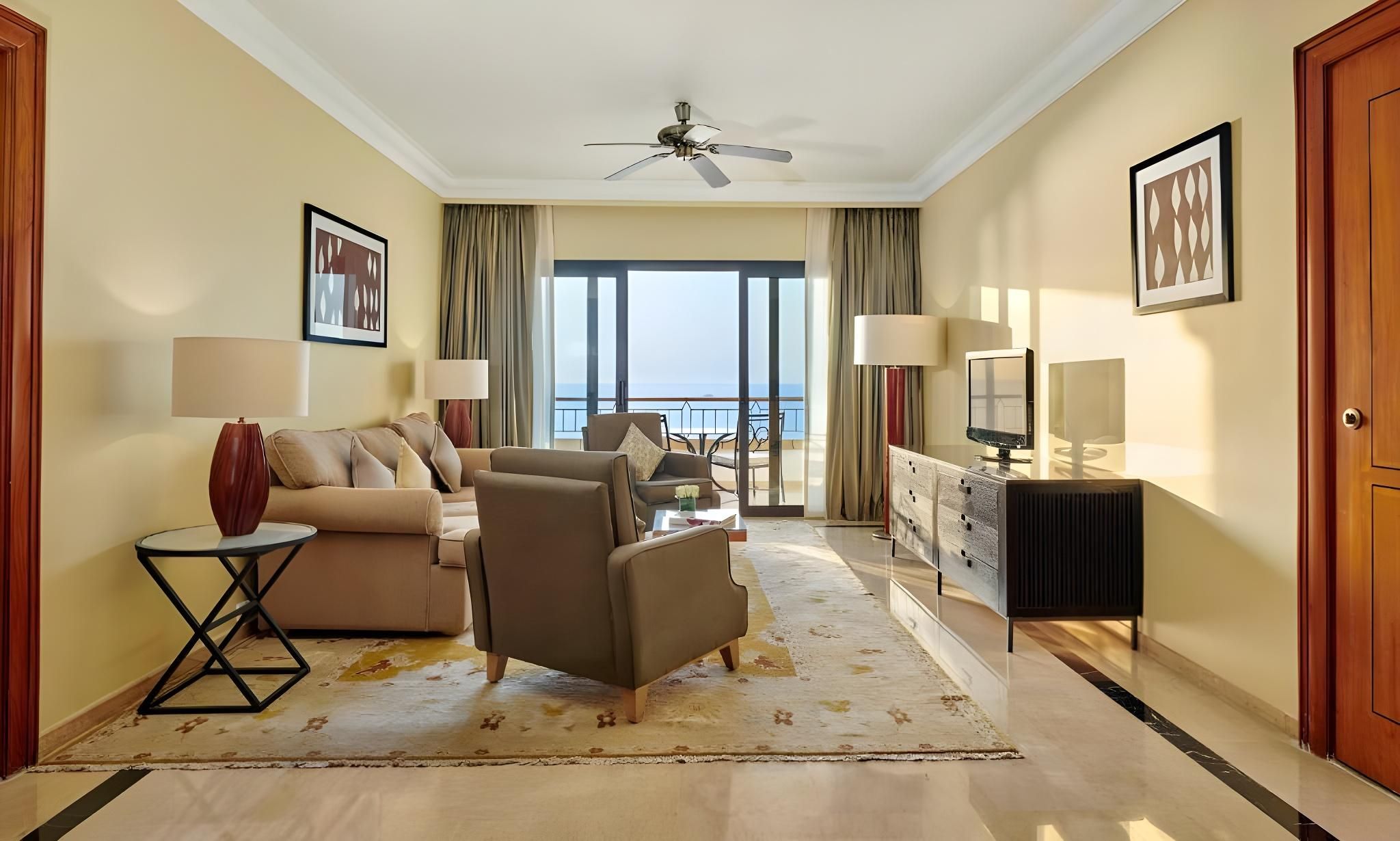 Regency Suite
