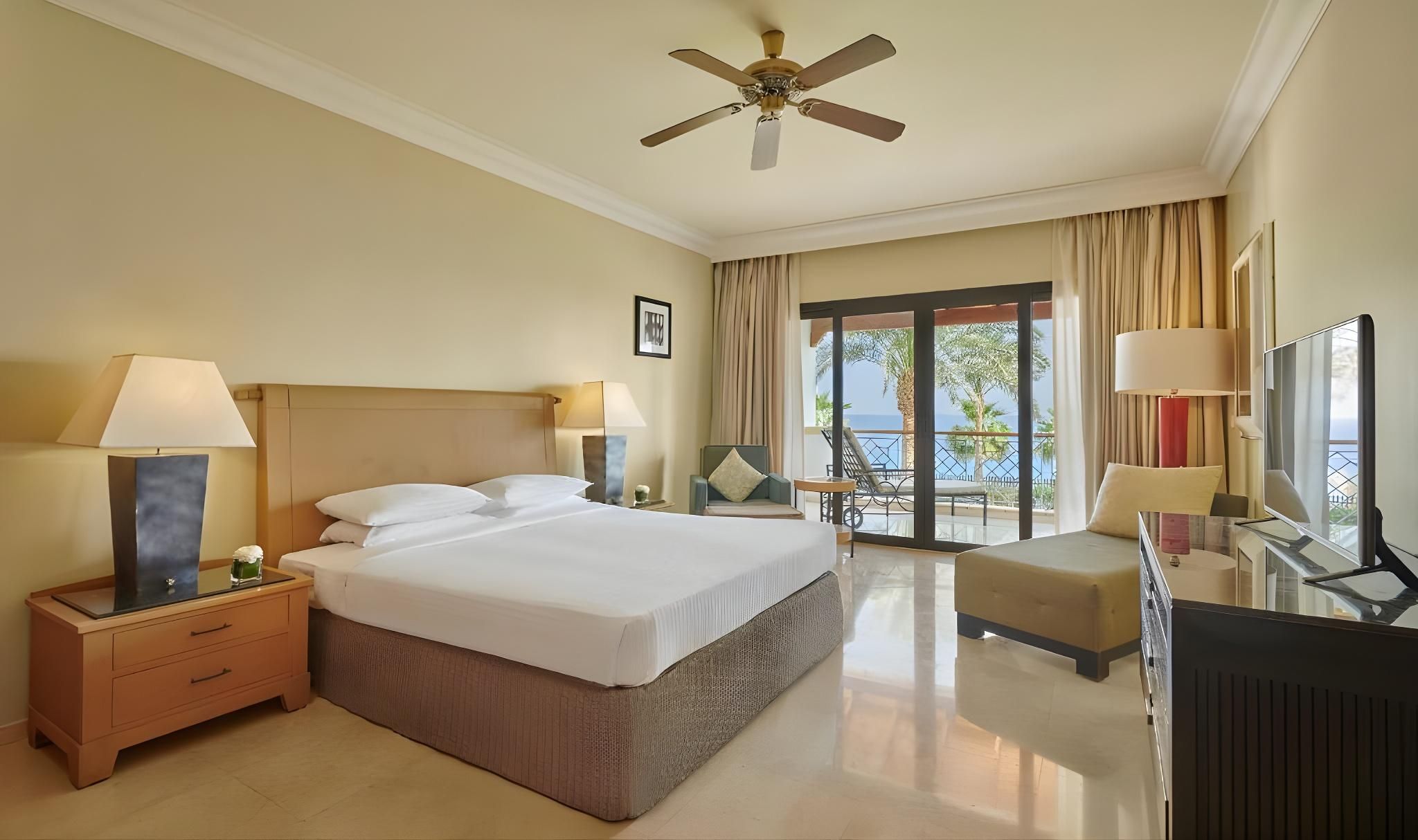 Seafront Suite