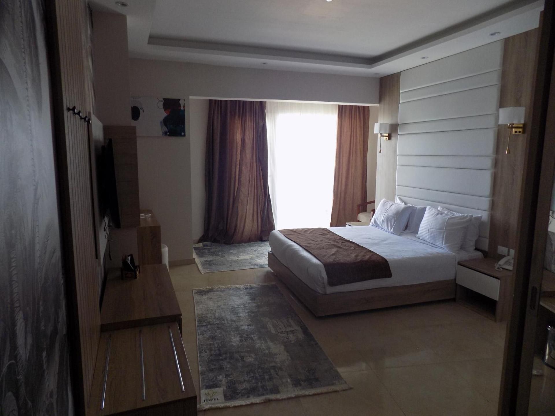 Double Room with Mountain View