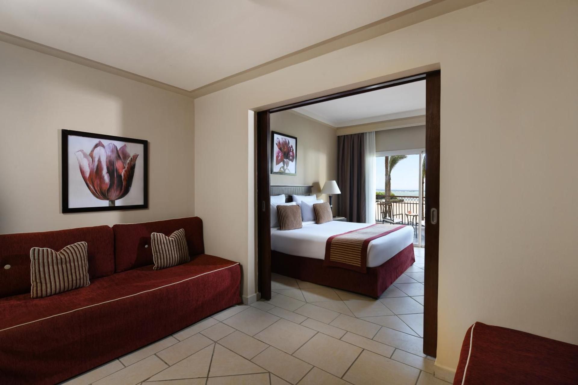 Family Queen Limited Sea View Mirabel Beach