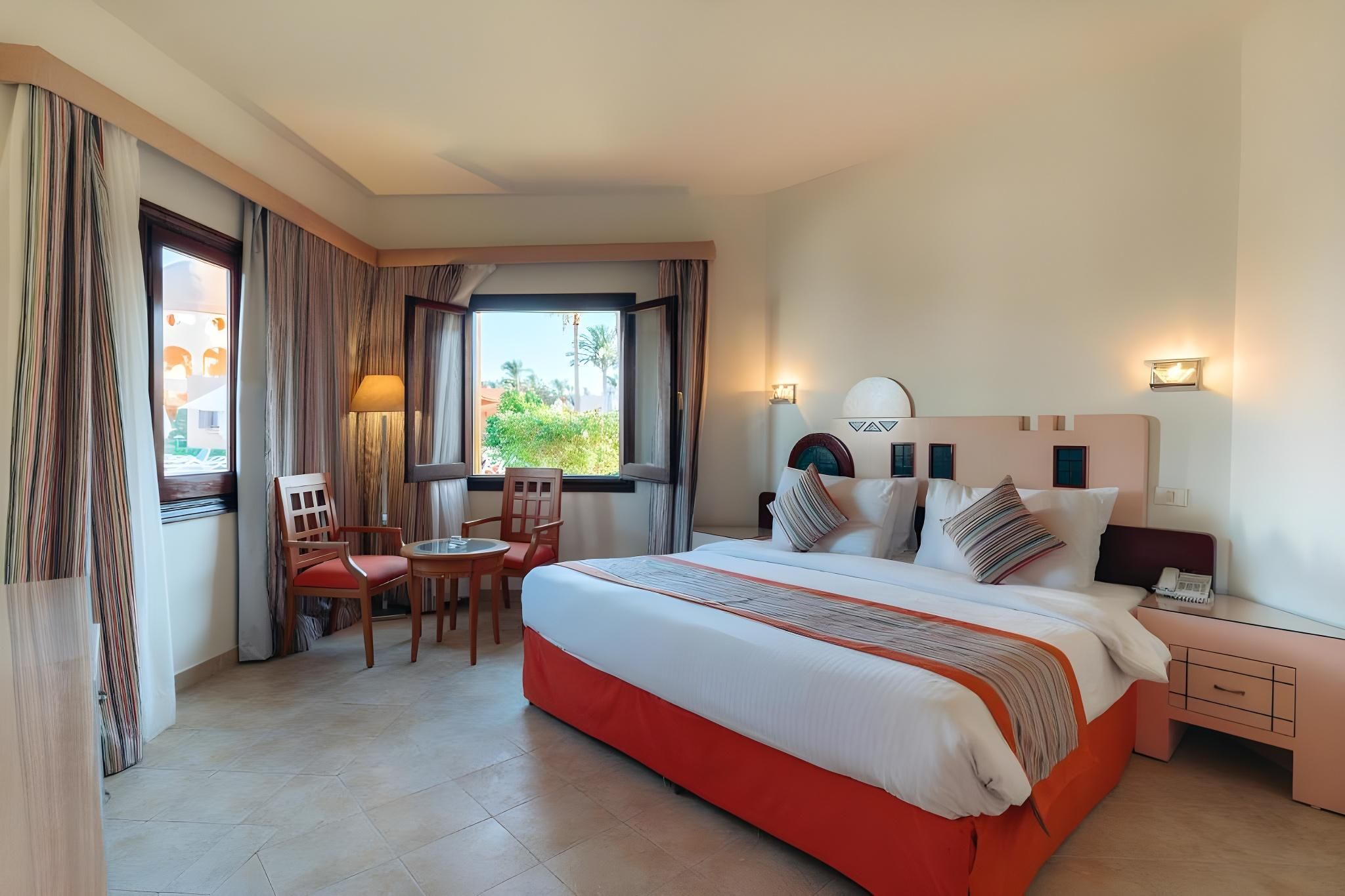 Bungalow Room