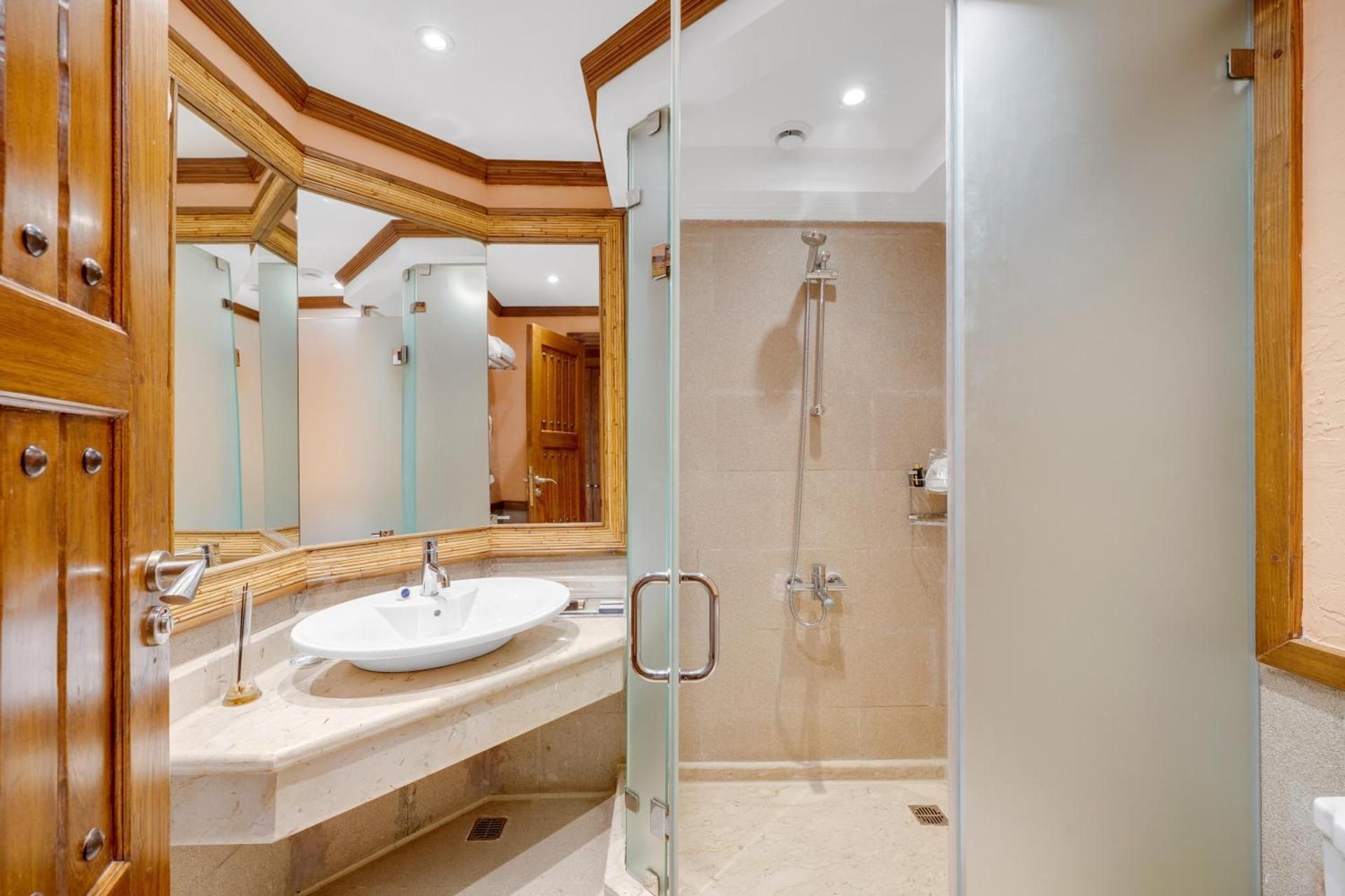 Villa Aswan With Private Pool and Lounge Access