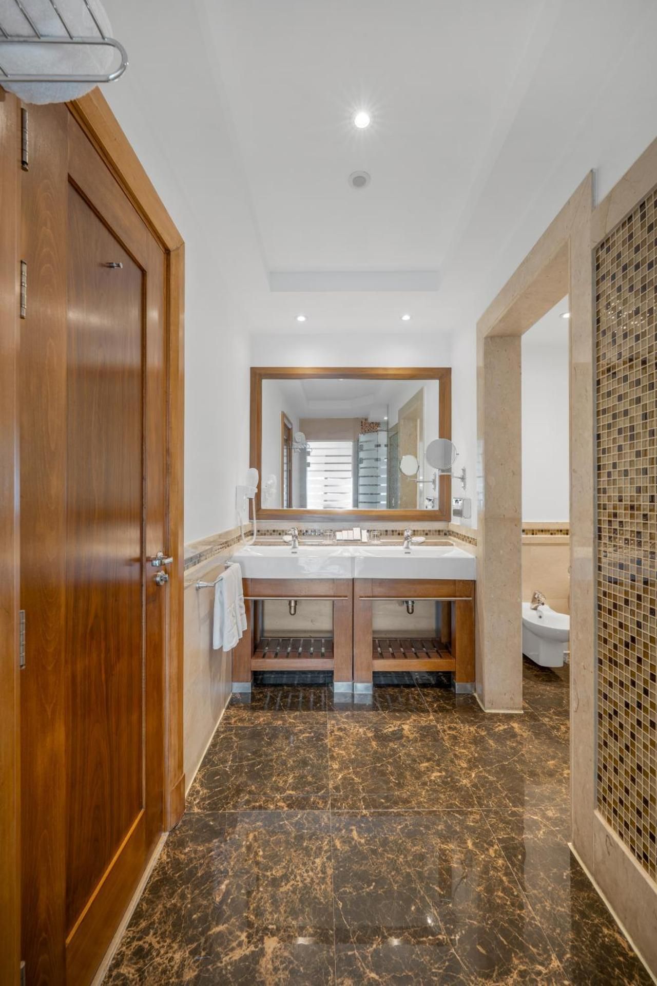 Royal Savoy Junior Suite with Jacuzzi (Adults Only)