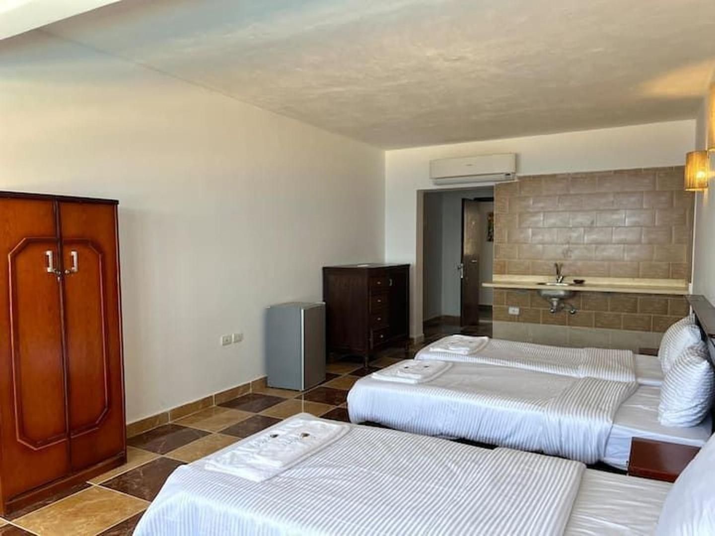 Triple Room with Sea View