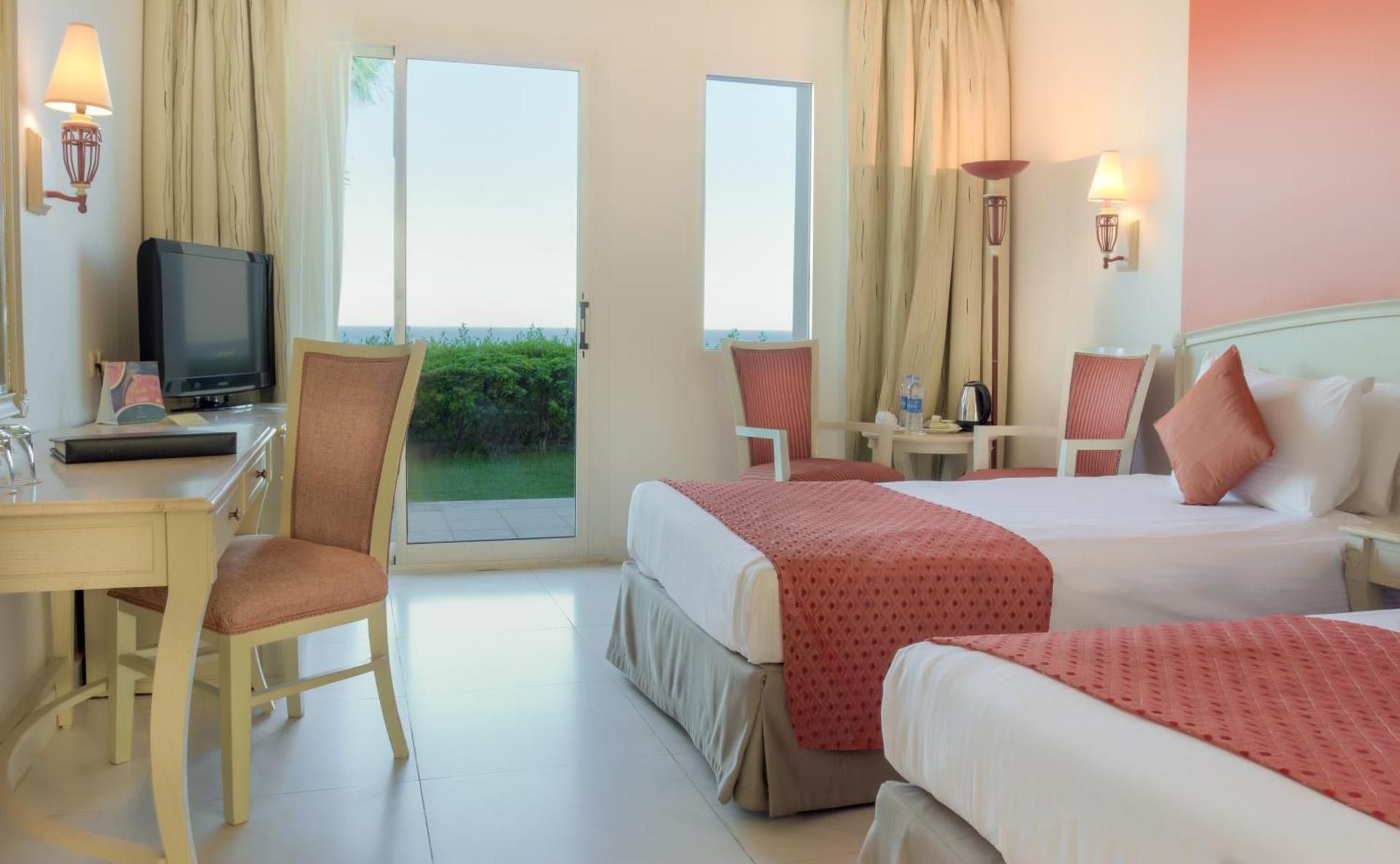 Standard Beach Front Sea View