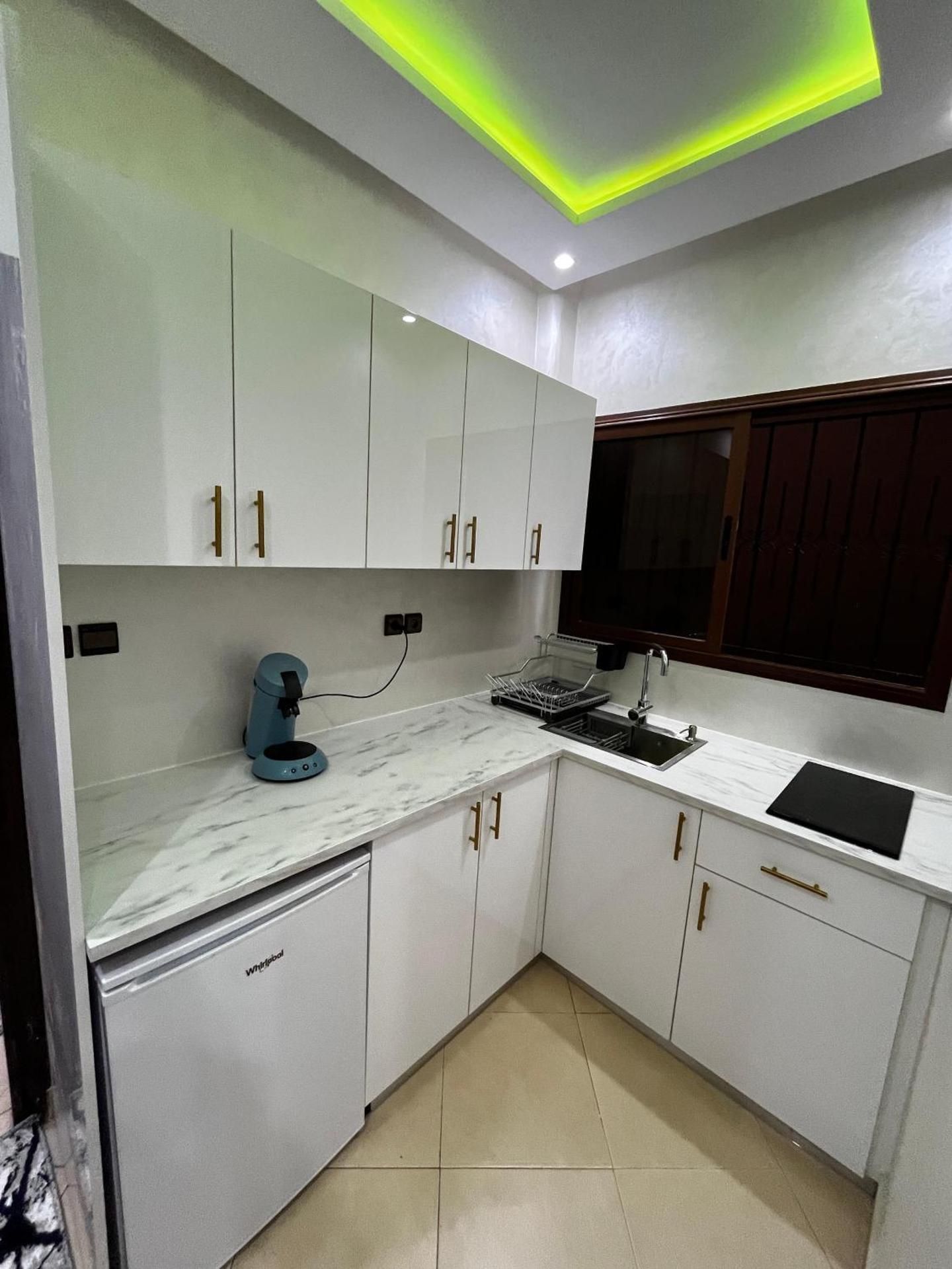 One-Bedroom Apartment - Non-Smoking