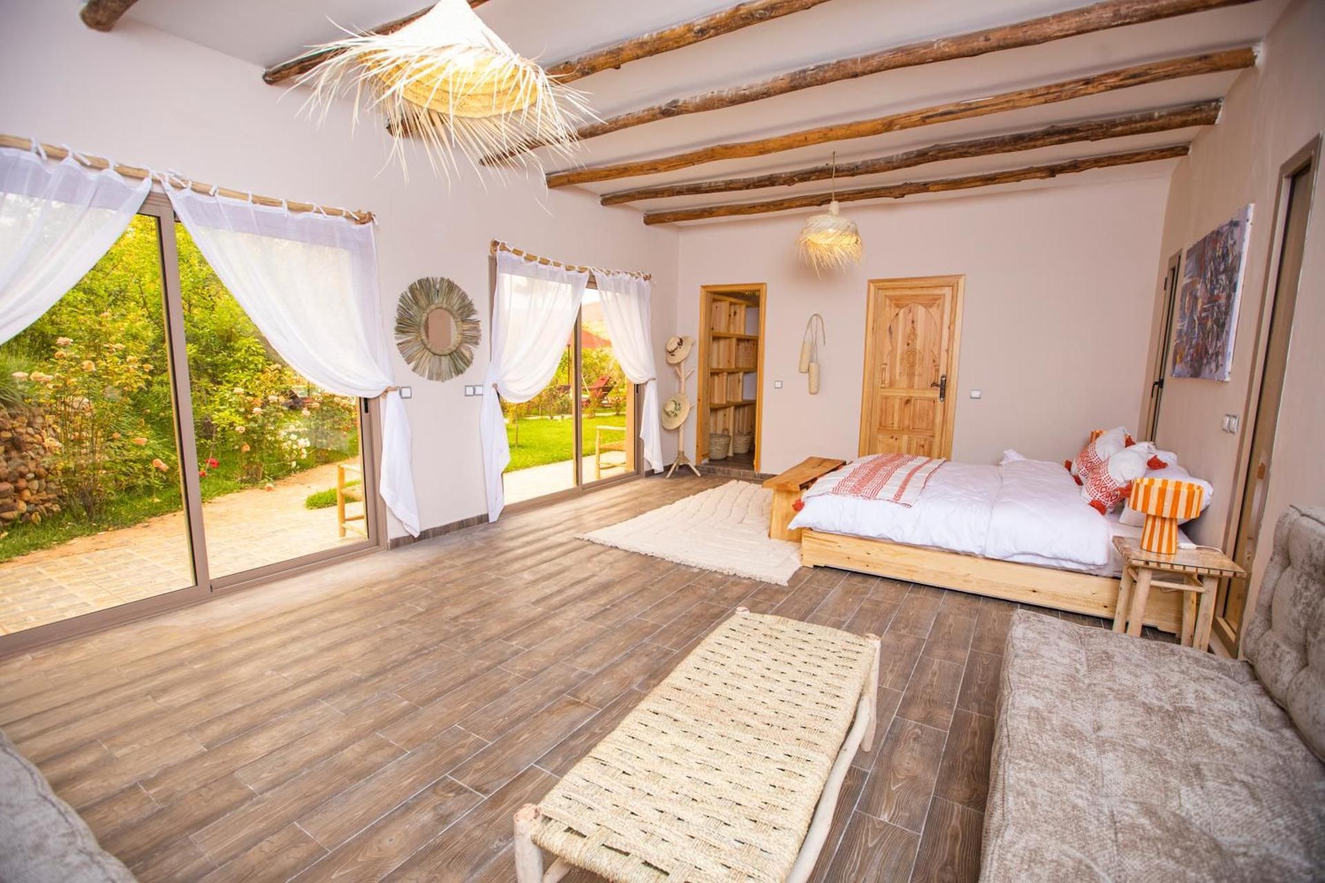 Junior Suite with Garden View