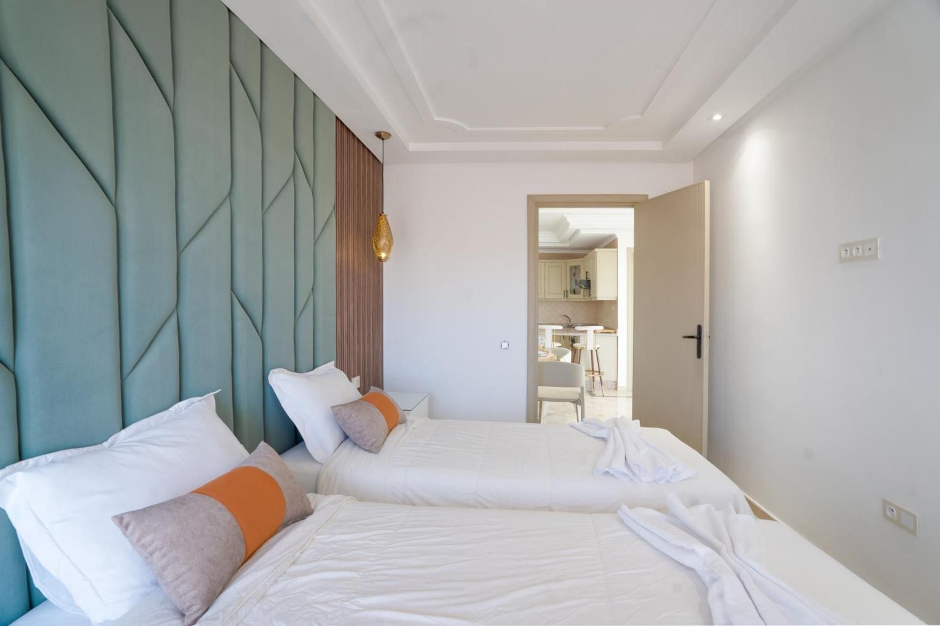 Aya Suites Suite Apartment