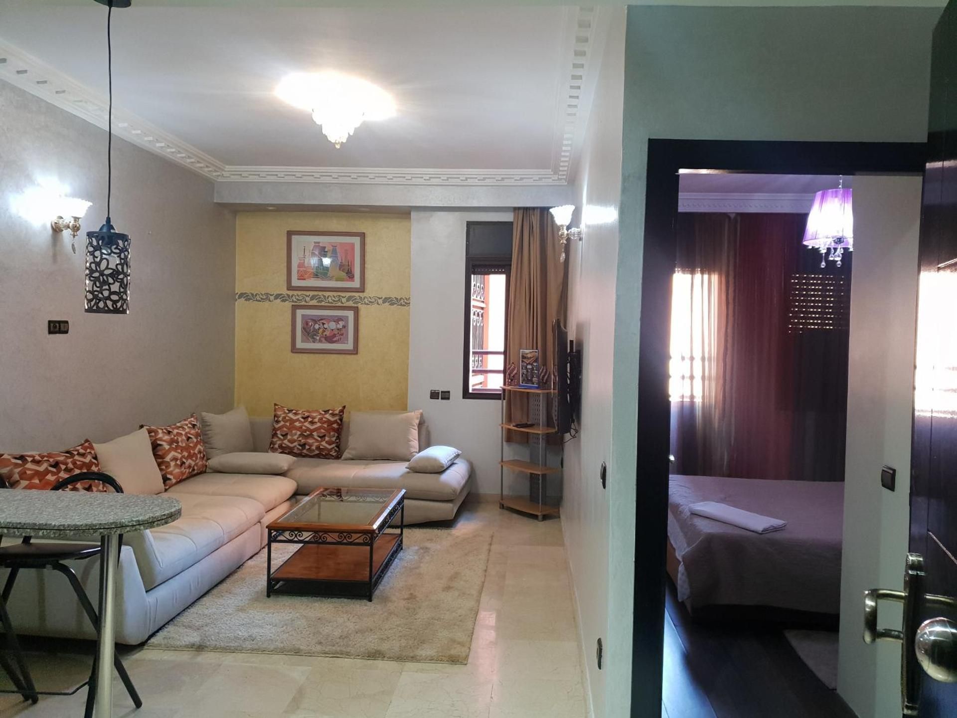 One-Bedroom Apartment