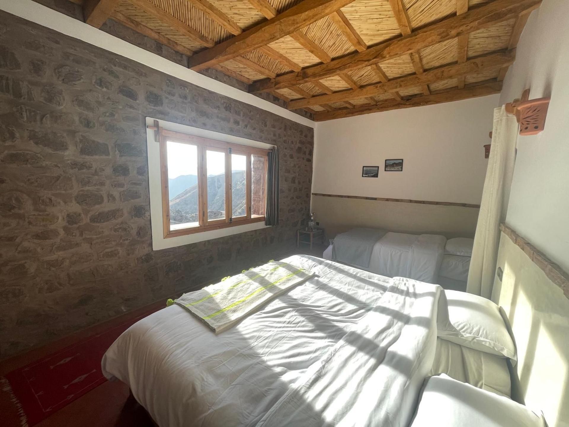 Triple Room with Mountain View
