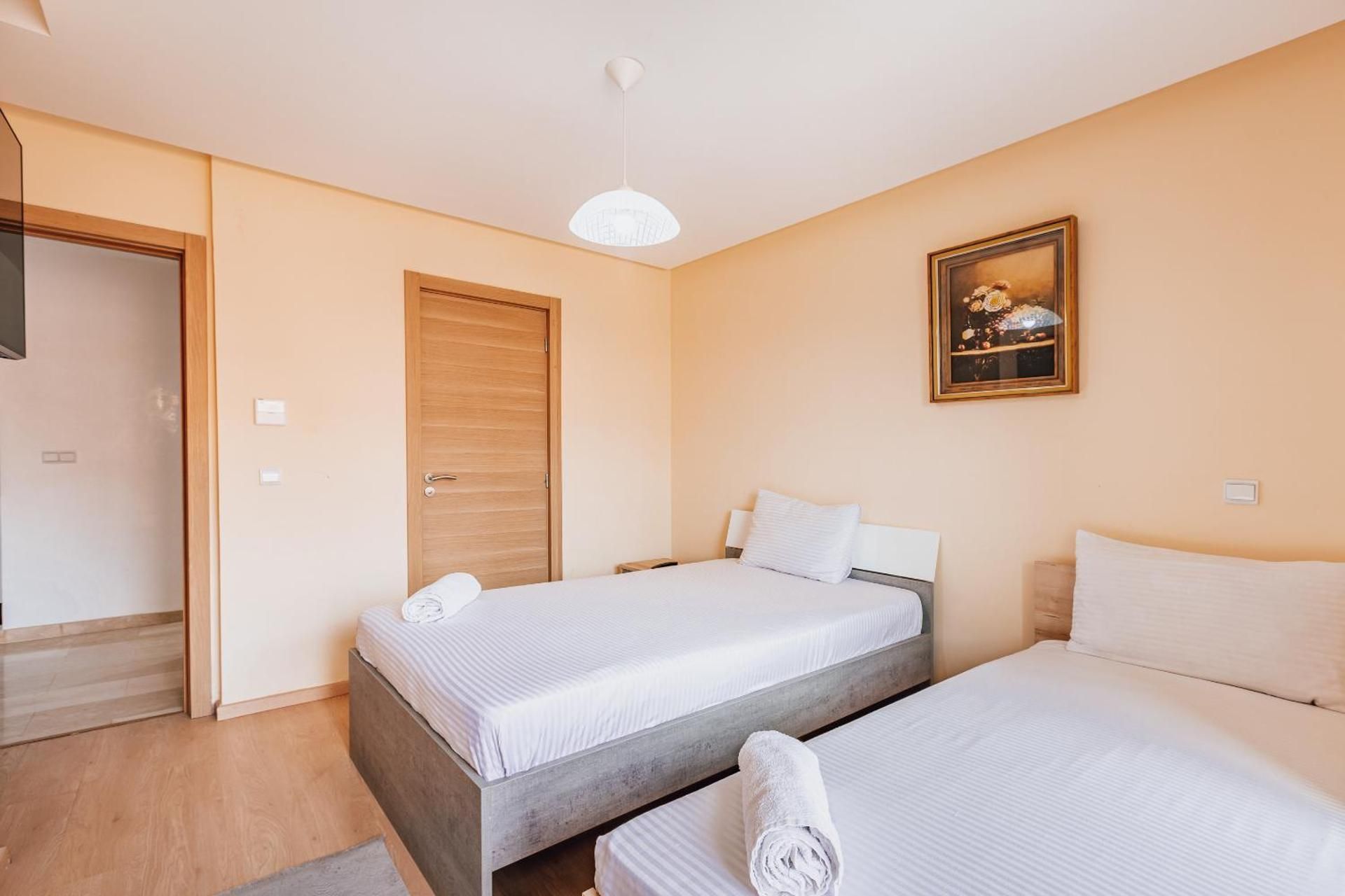 Five-Bedroom Premium Apartment