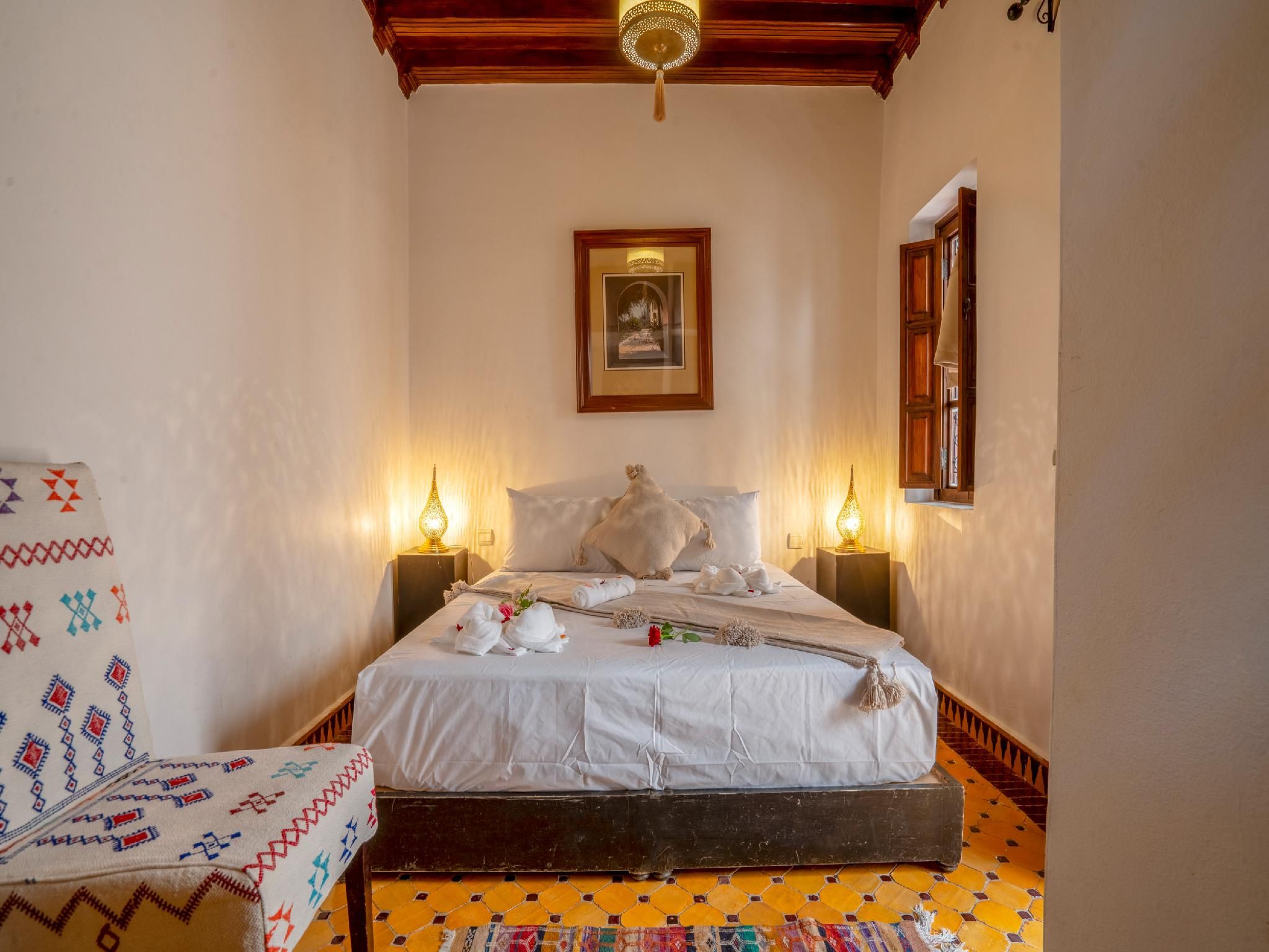 Double room-Standard-Private Bathroom