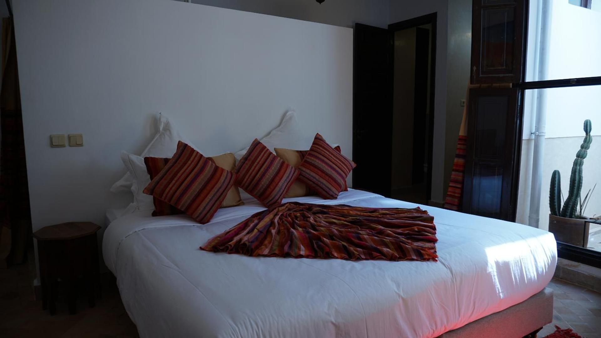 Twin Room with Shower