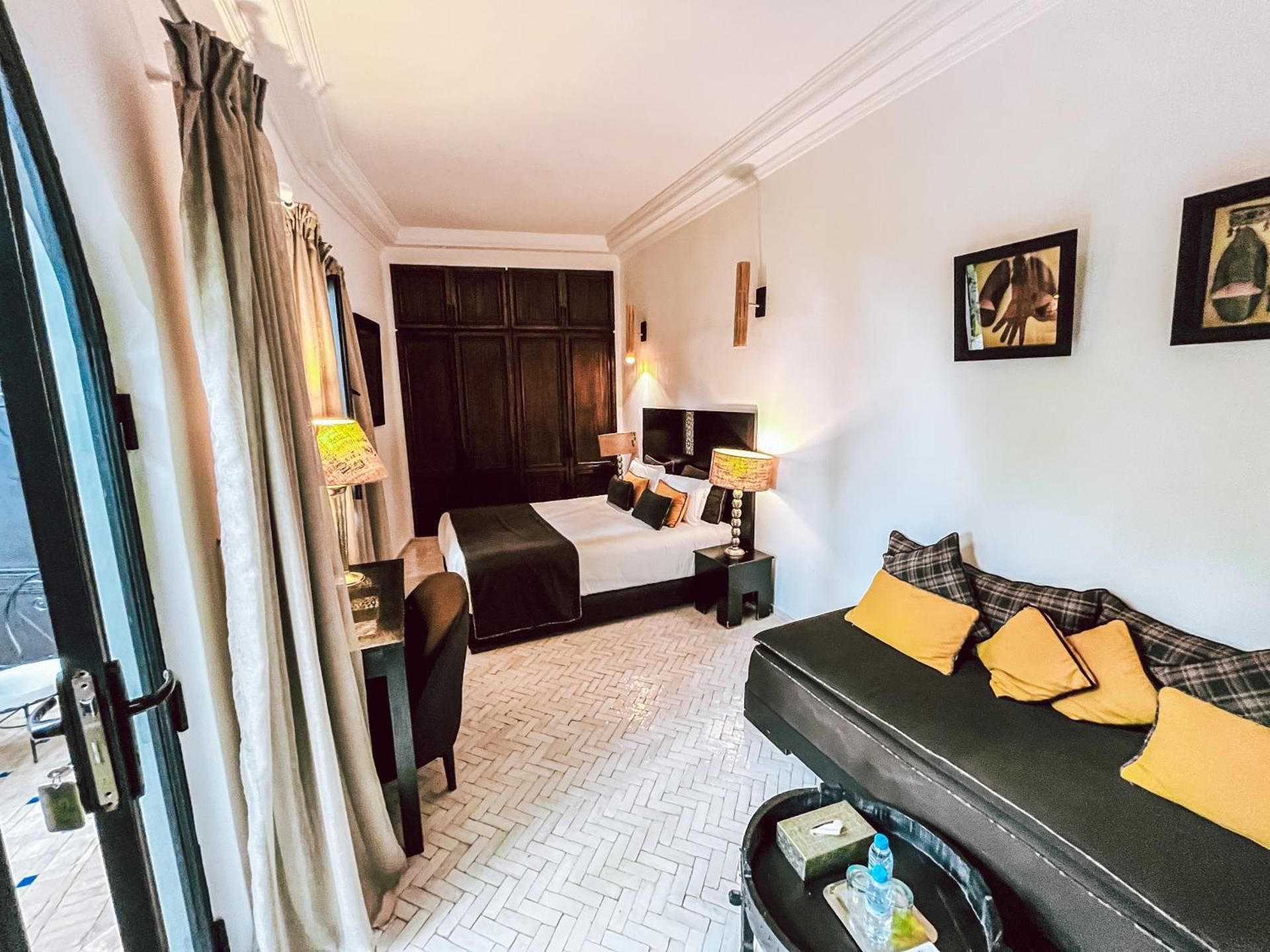 Prestige Twin Beds Suite