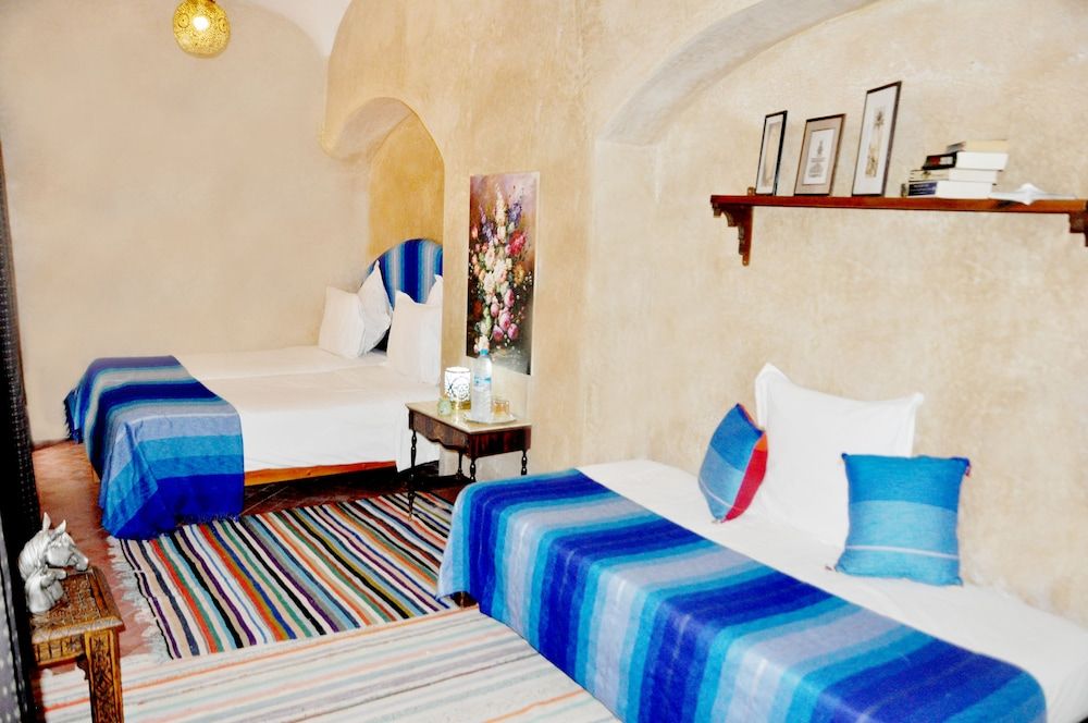 Riad Hidden Standard Twin Room 2