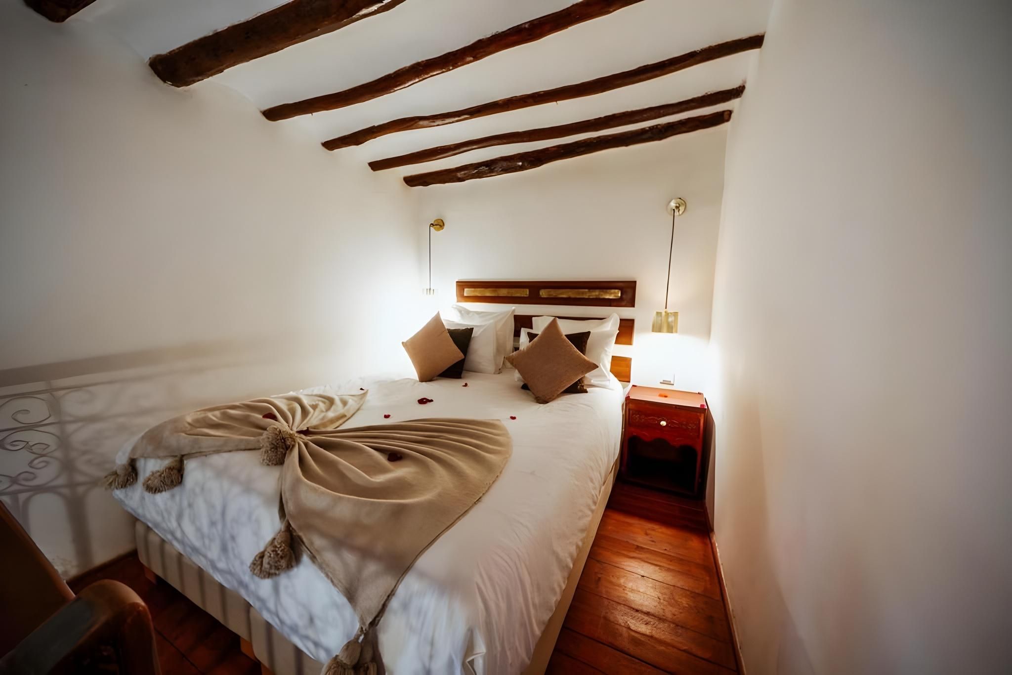 Chambre 5-Double ou Twin-Salle d'eau-de Luxe-Vue sur Piscine