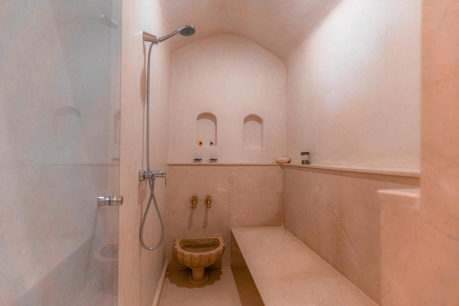 Junior Suite with Pool View and Hammam