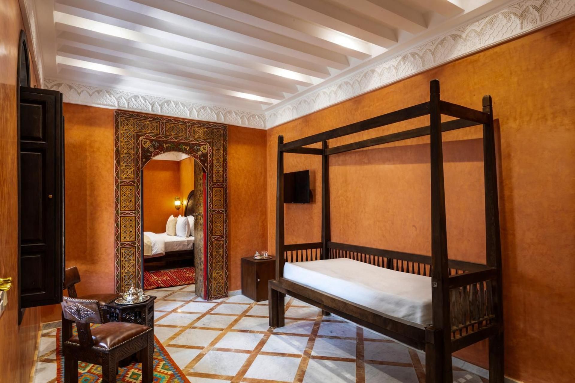 Deluxe King Suite