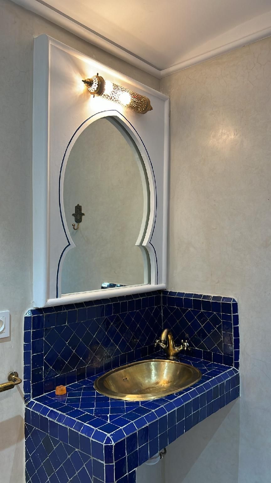 Tetouan -Double-Salle de bain privée séparée