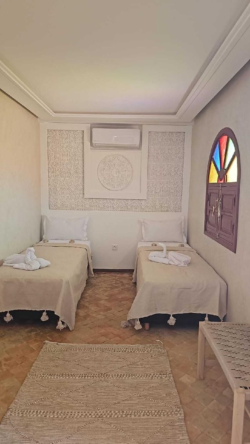 Tetouan -Double-Salle de bain privée séparée