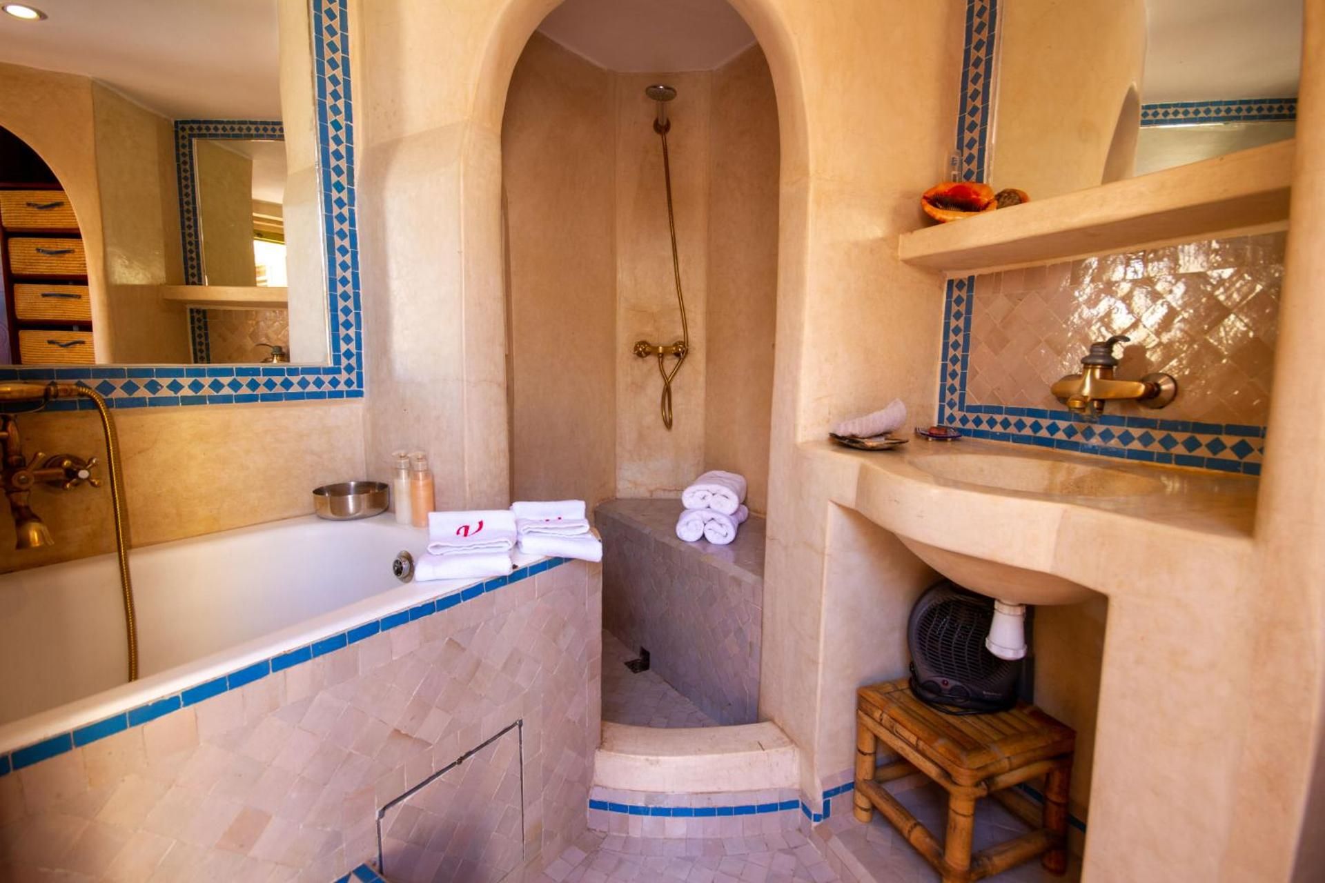 Riad Dombaraka Family Suite