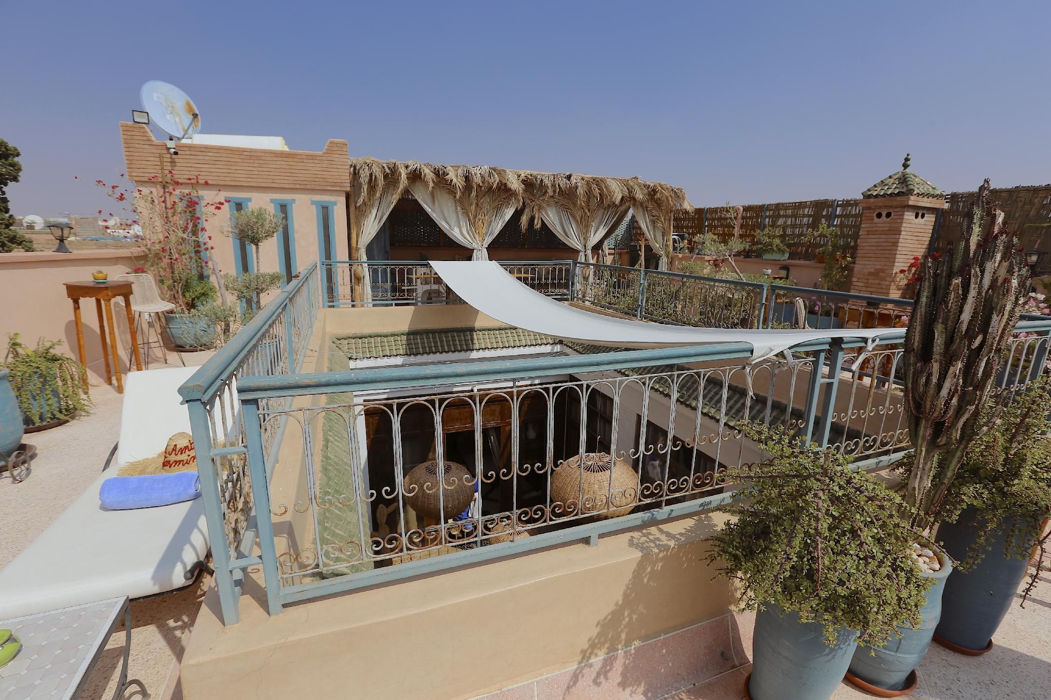 3528f0658d075e4105ab7703054b6343