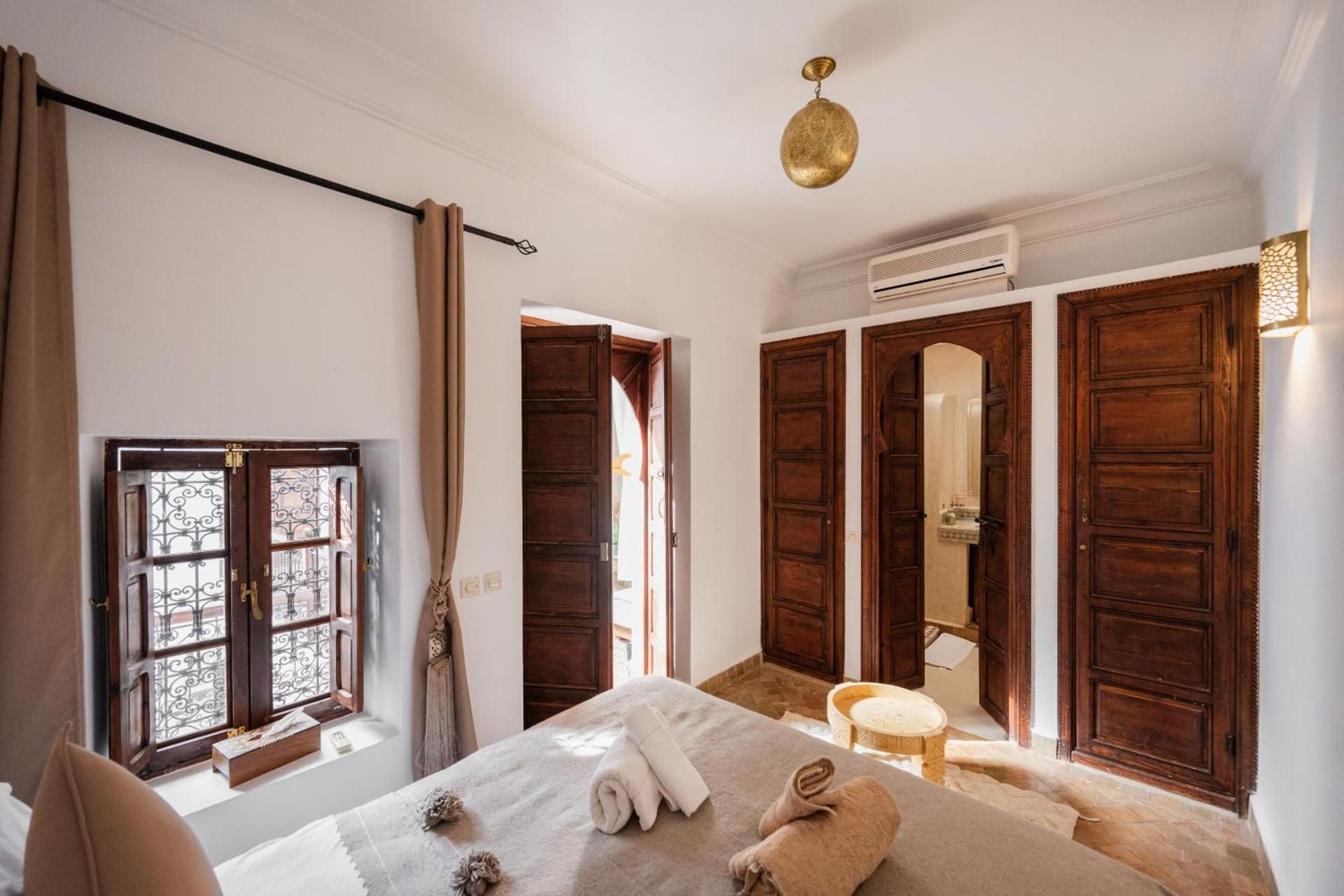 Double or Twin Room with Private Bathroom
