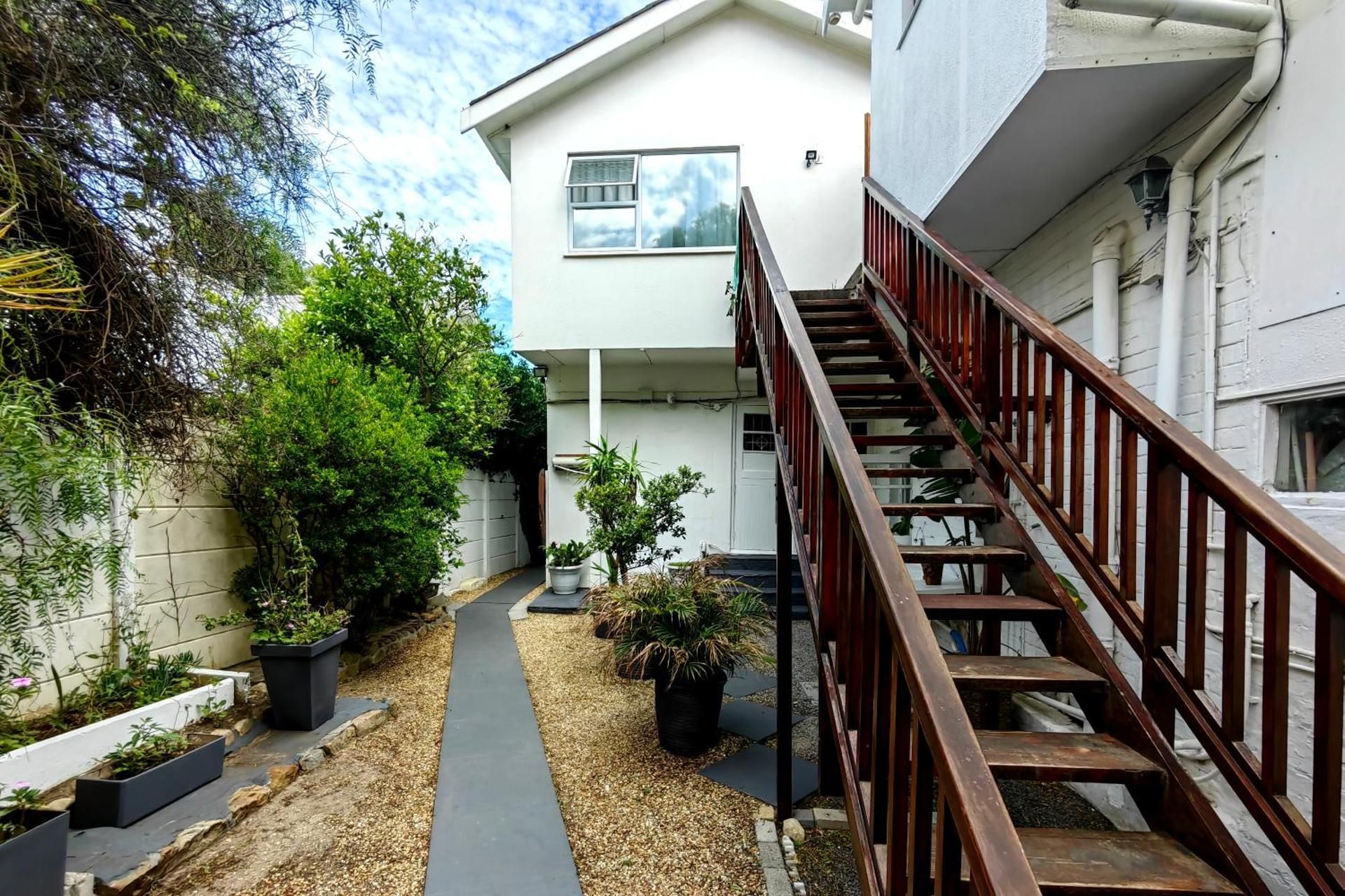 Swiss Cottage Guest House