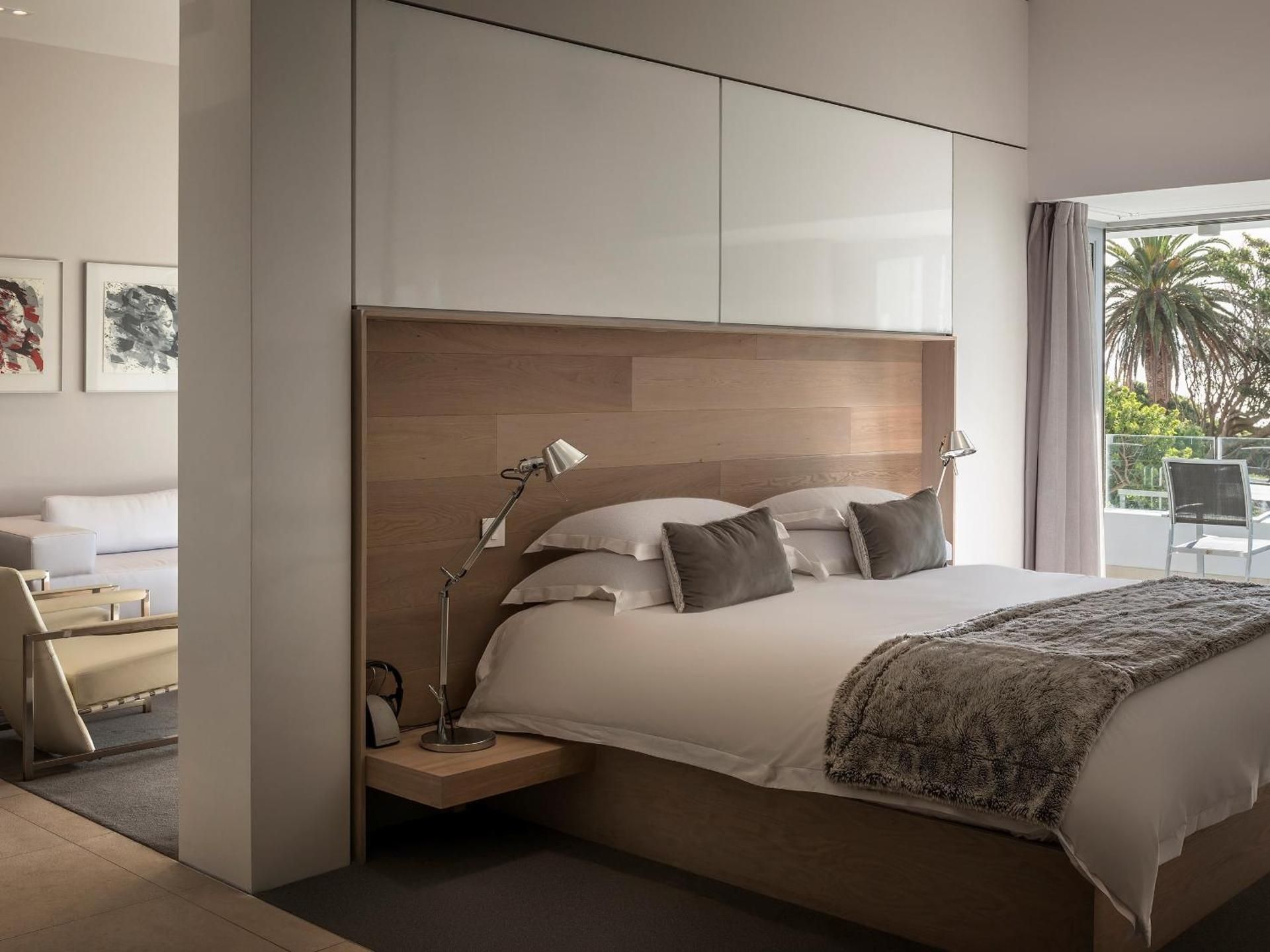 South Beach Camps Bay Boutique Hotel One Bedroom Luxury Suite with View