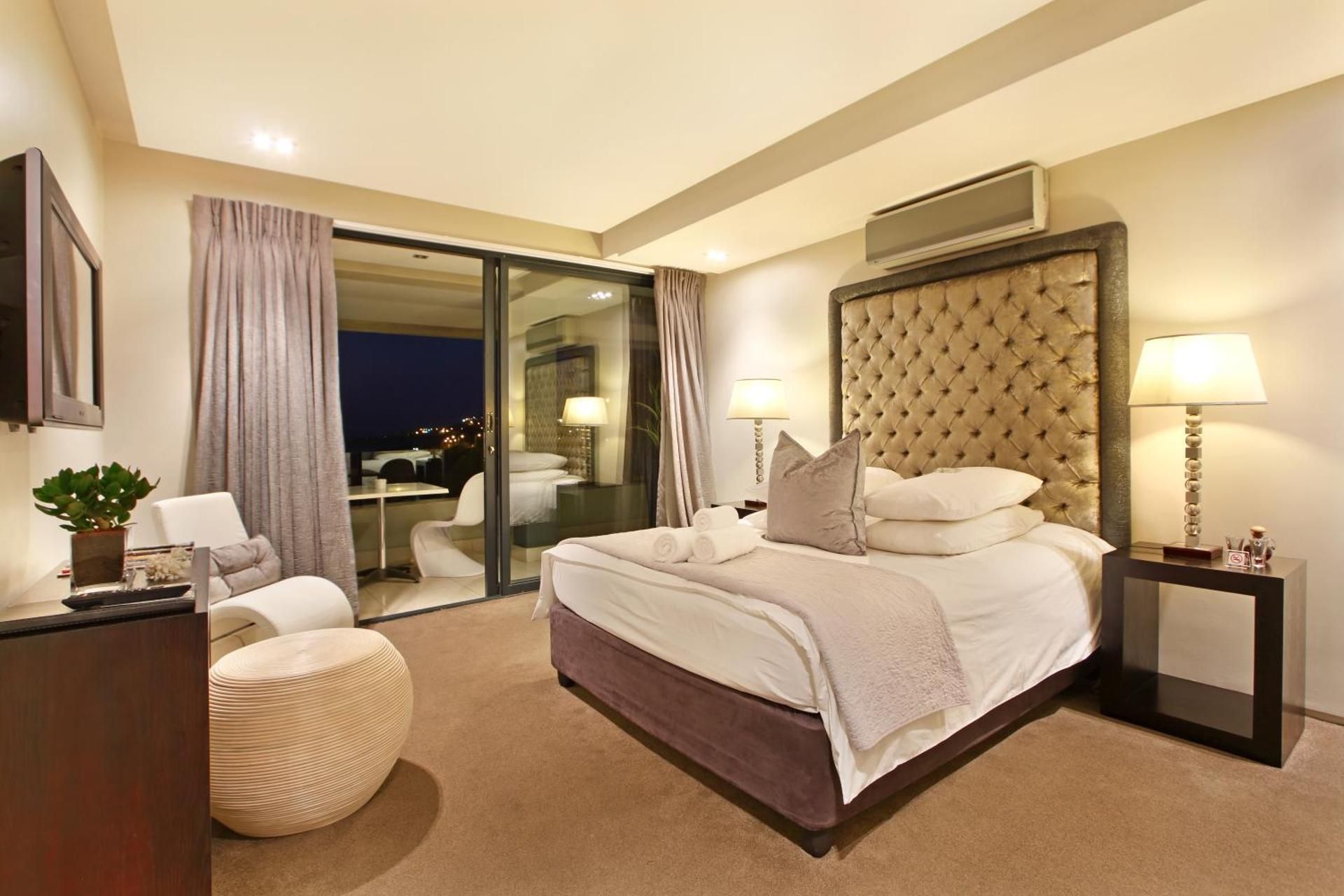 Standard Queen Room-2
